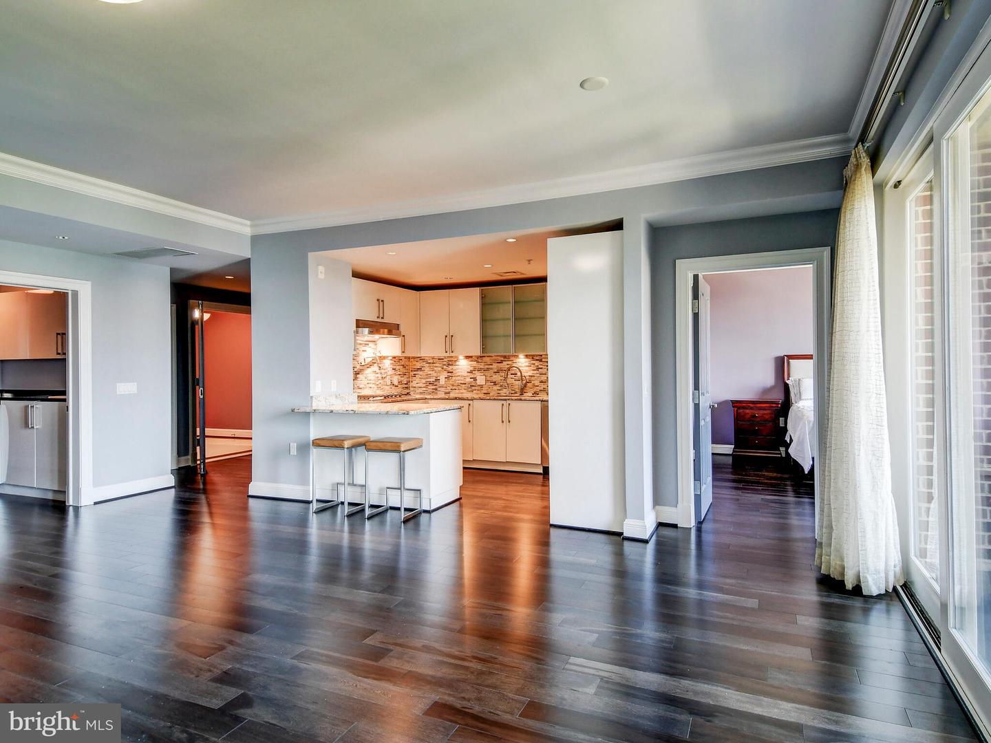 801 KEY HIGHWAY Unit: 353