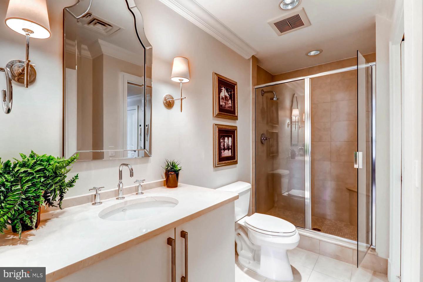 801 Key HIGHWAY Unit: 311