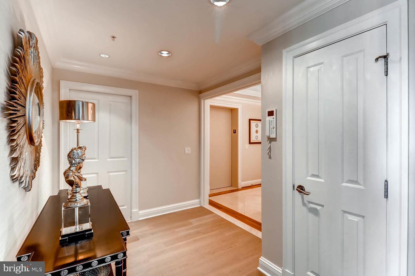 801 Key HIGHWAY Unit: 311