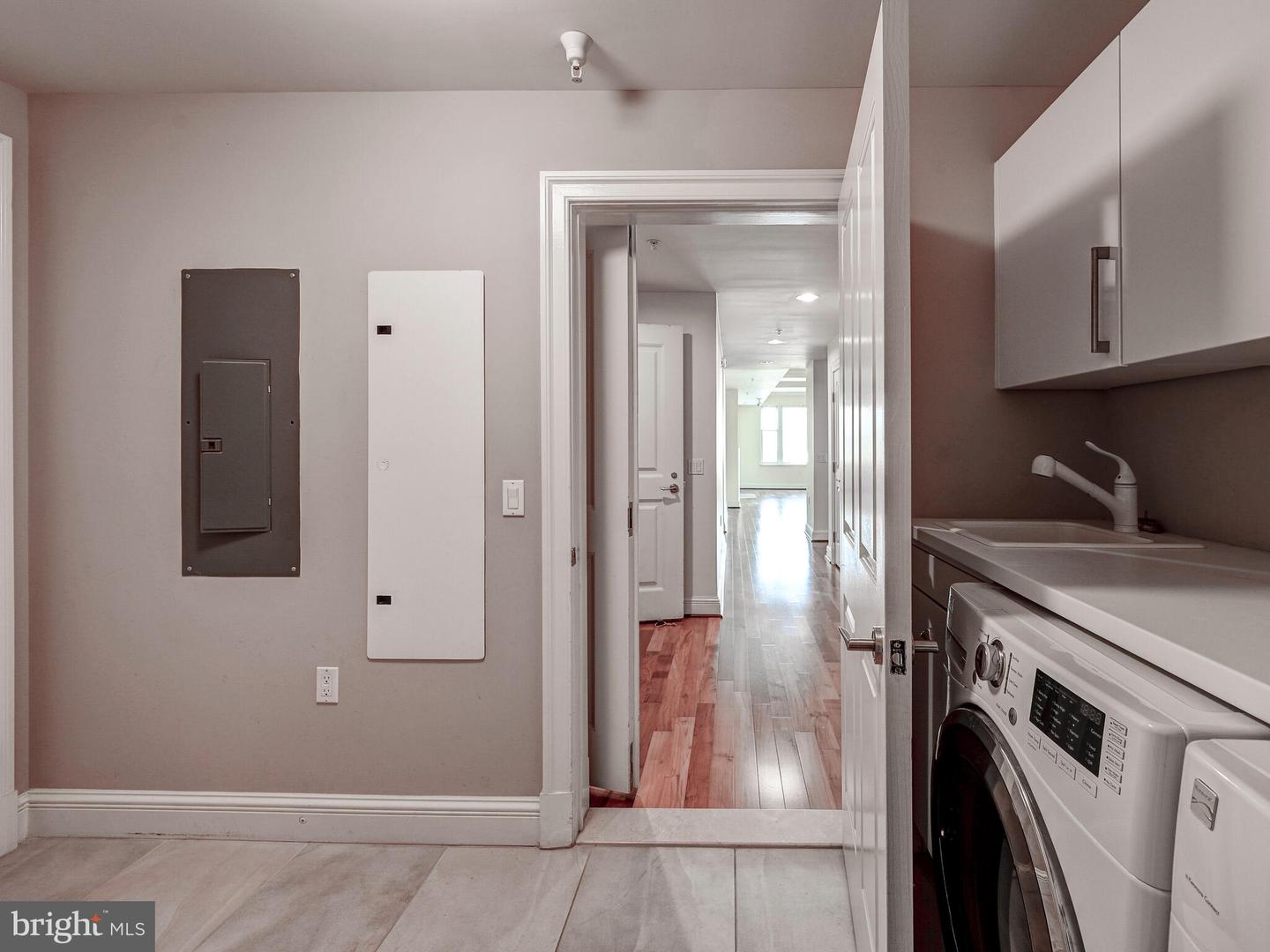 801 Key HIGHWAY Unit: T-10