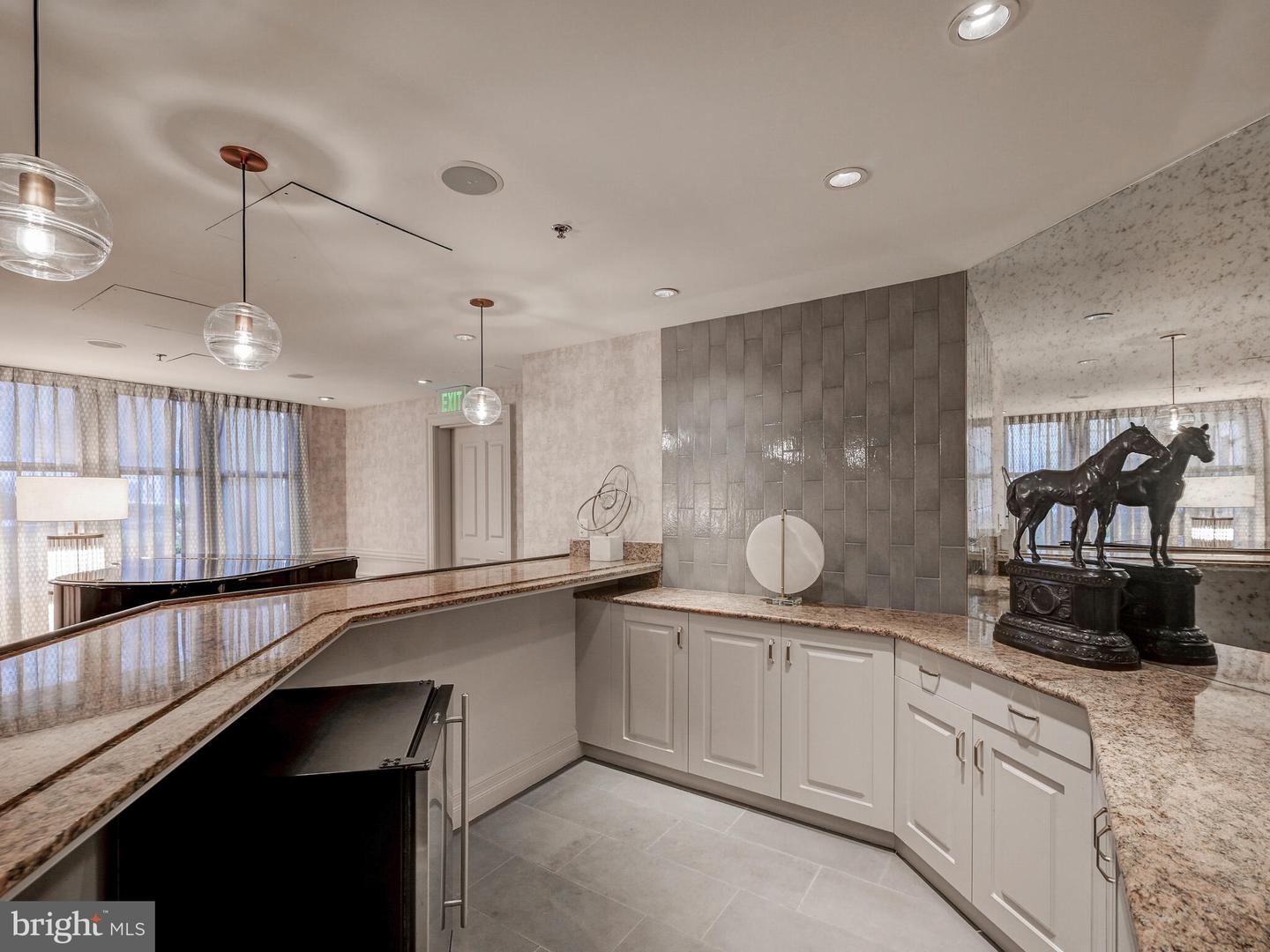 801 Key HIGHWAY Unit: T-10