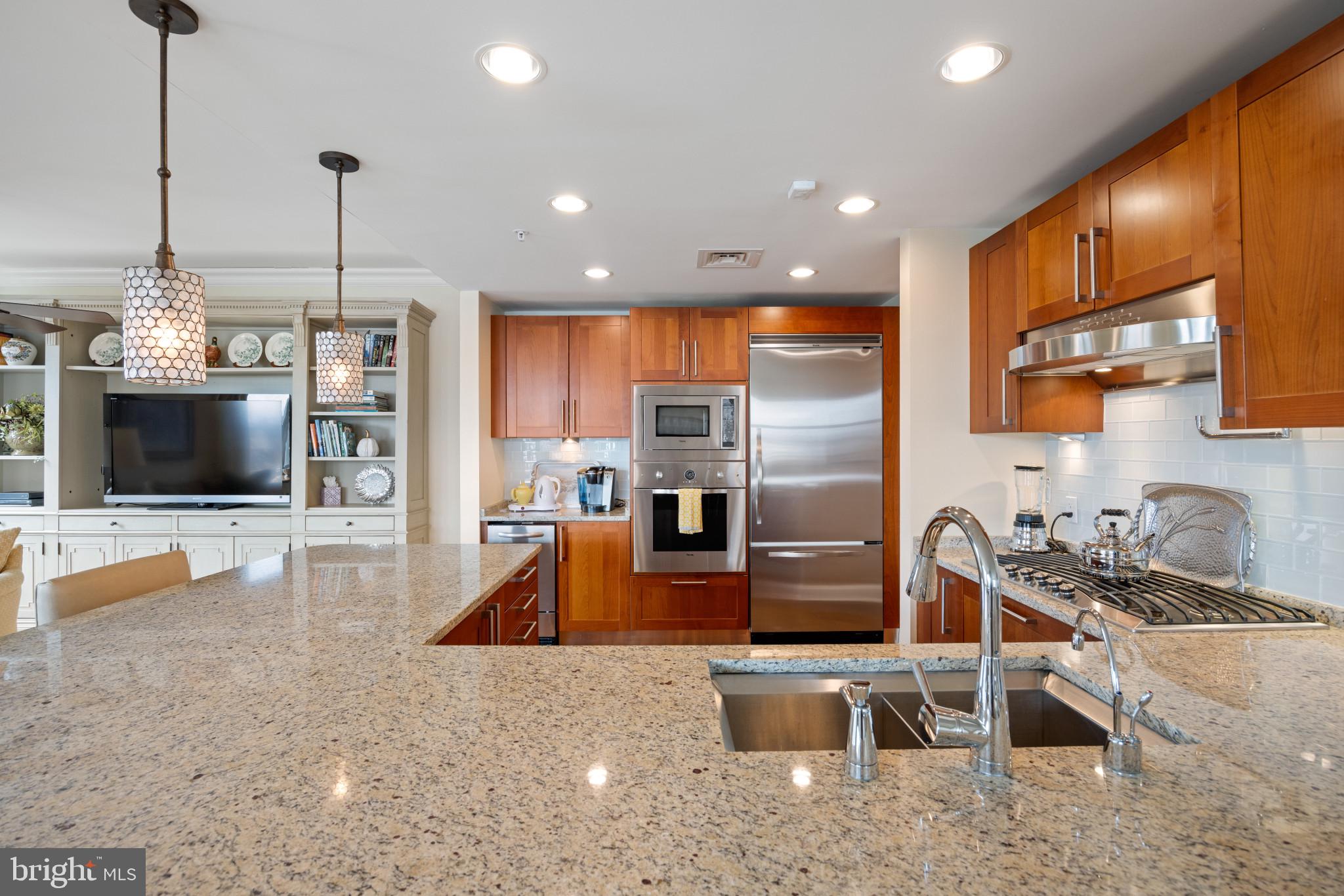 801 Key Hwy #355