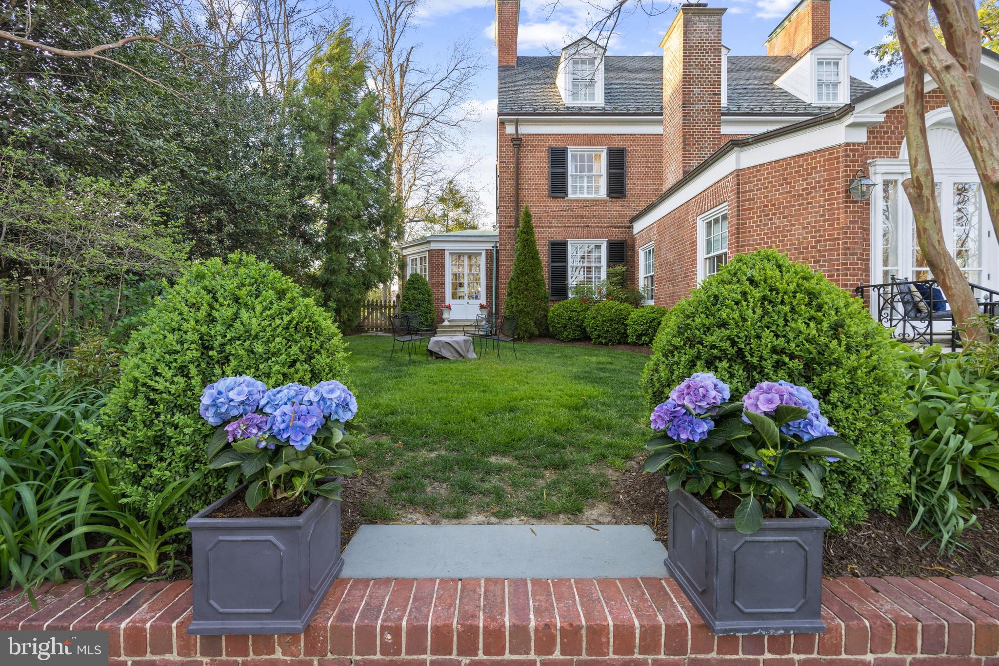201 Paddington Rd