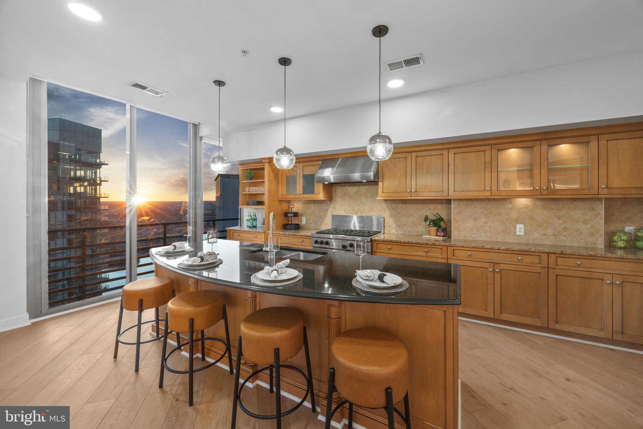 675 President St #2904