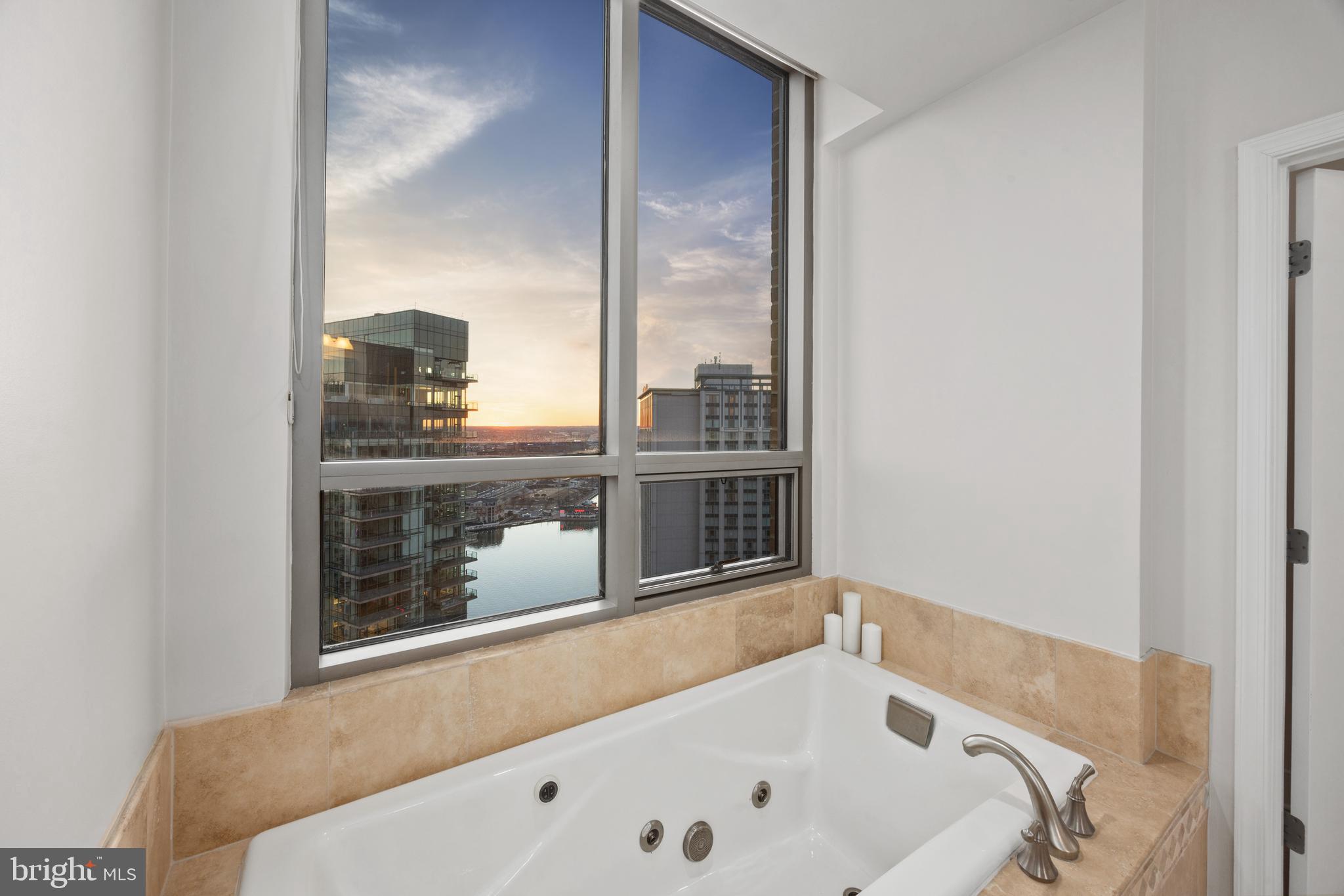 675 President St #2904