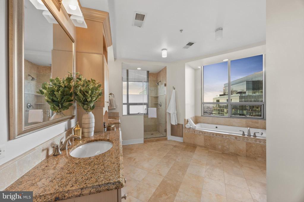675 President St #2904