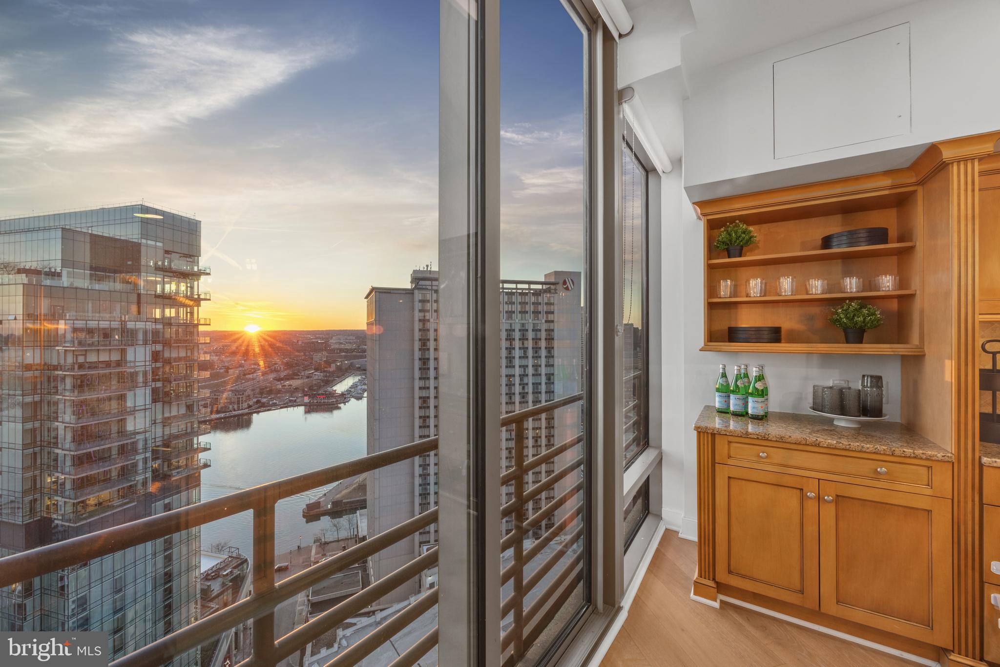 675 President St #2904