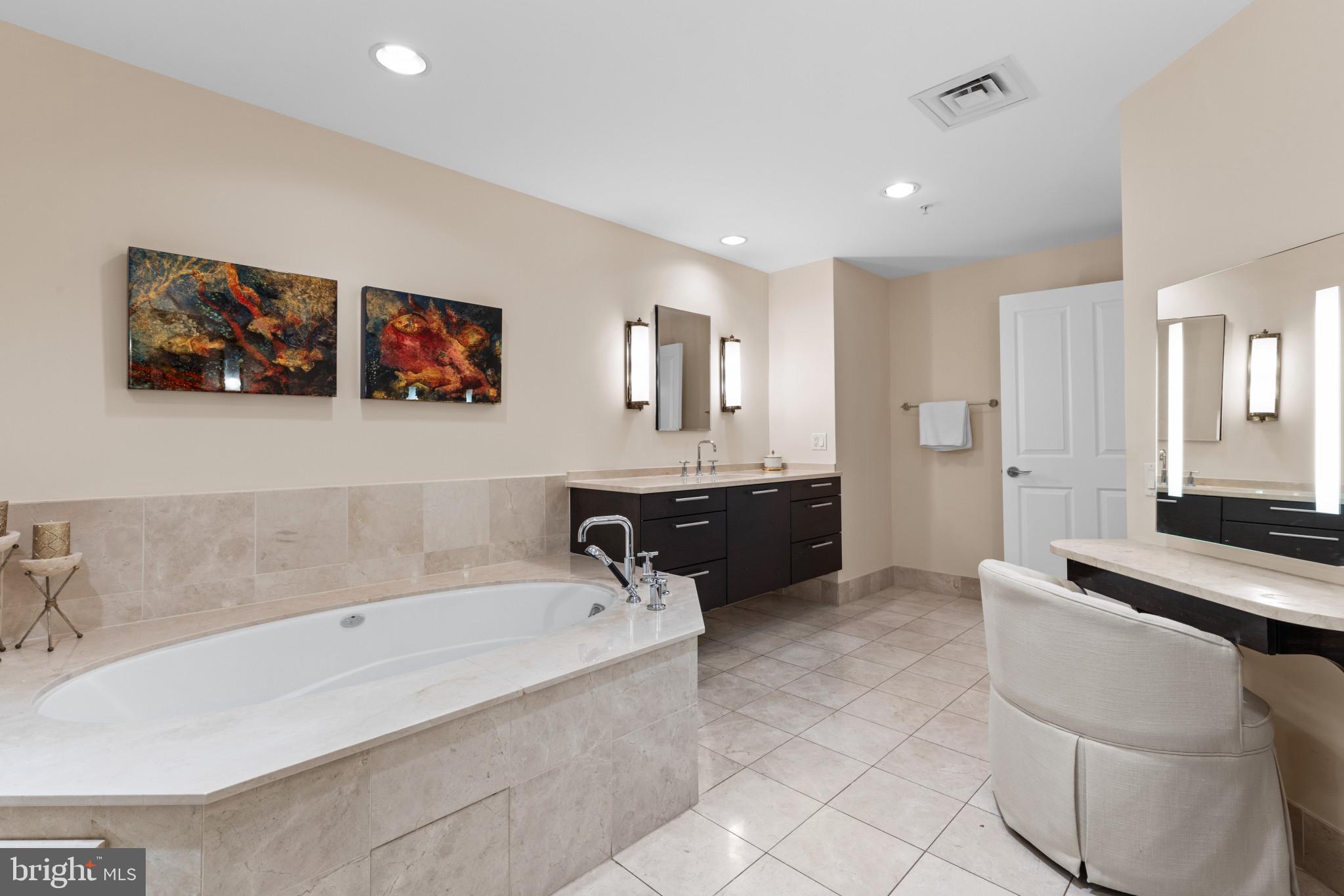 801 Key Hwy #441