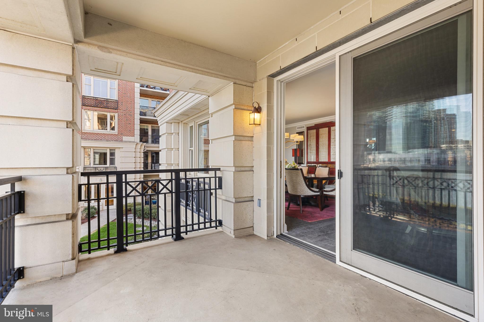 801 Key Hwy #221