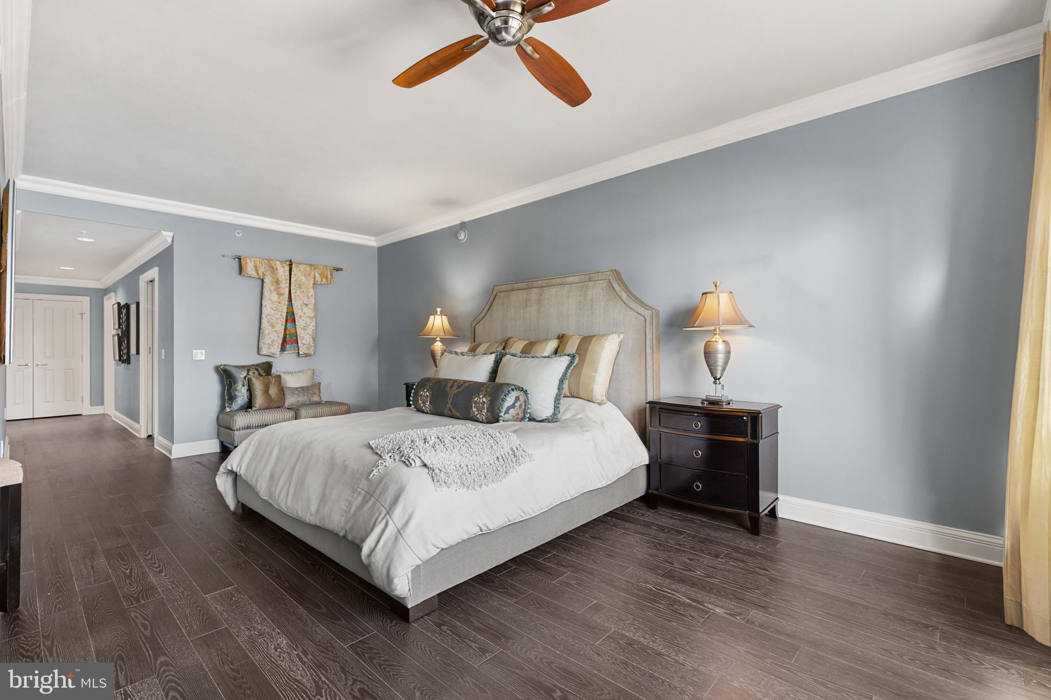 801 Key Hwy #221