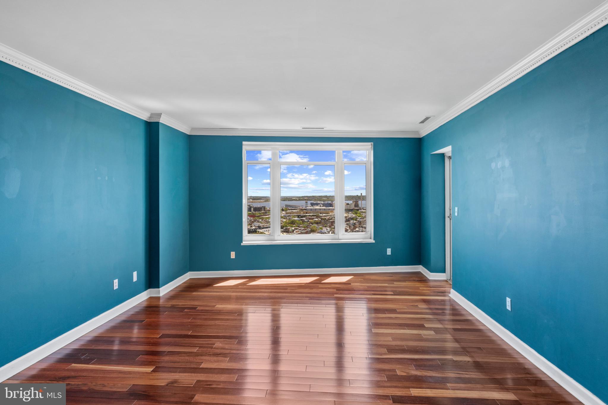 100 HARBORVIEW DR #2108