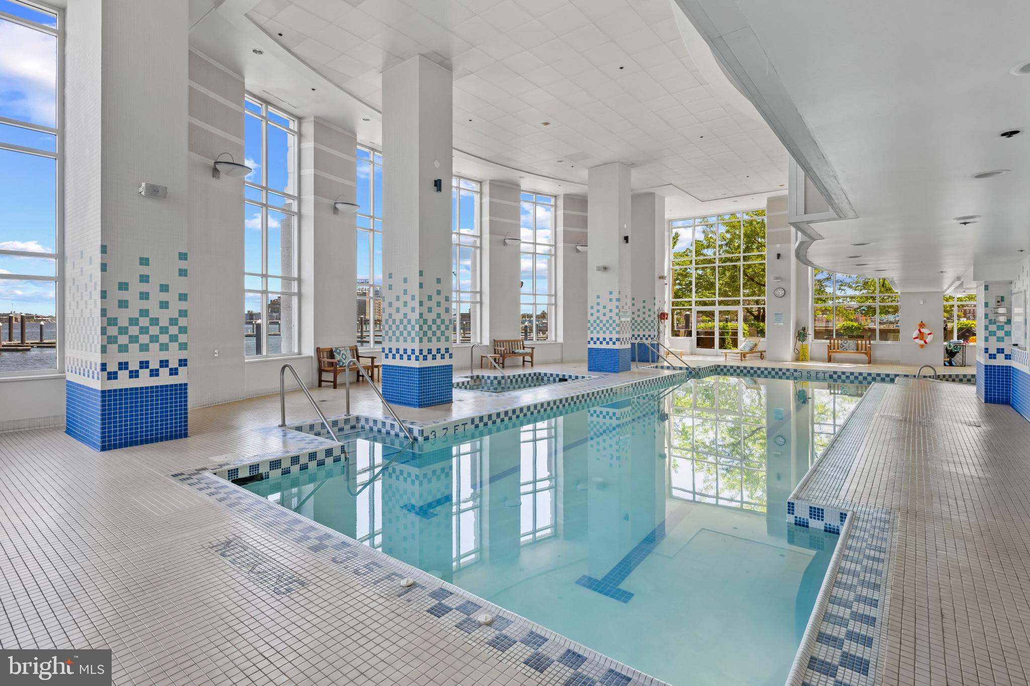 100 HARBORVIEW DR #2108