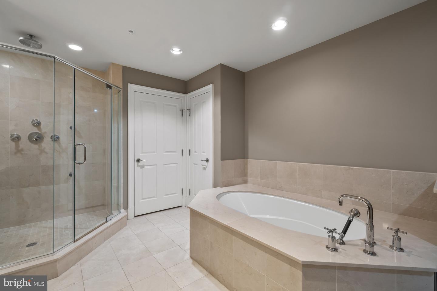 801 KEY HWY #341