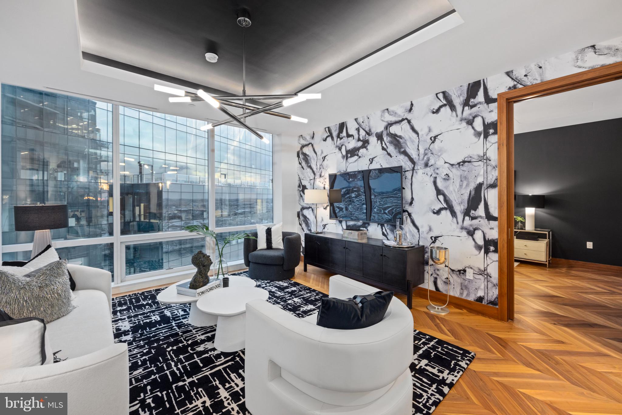 300 International Dr #1906