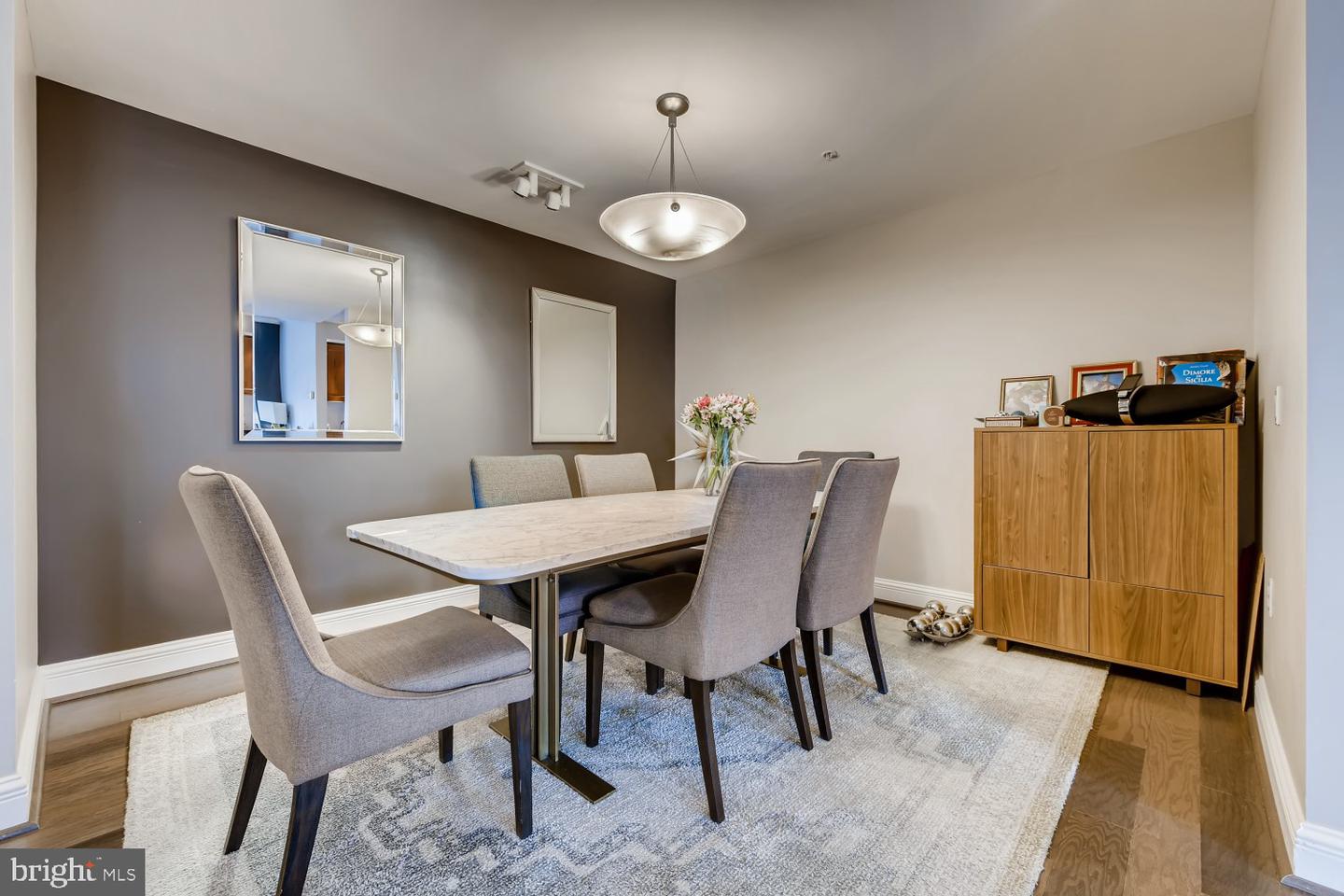 801 Key Hwy #470