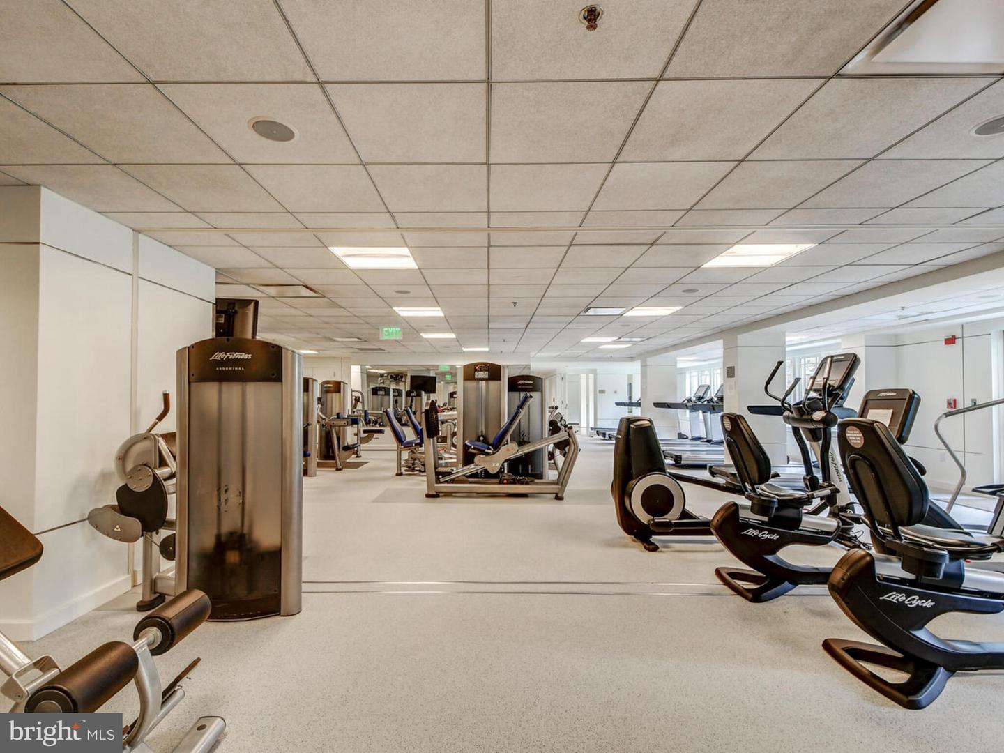 801 KEY HWY #470