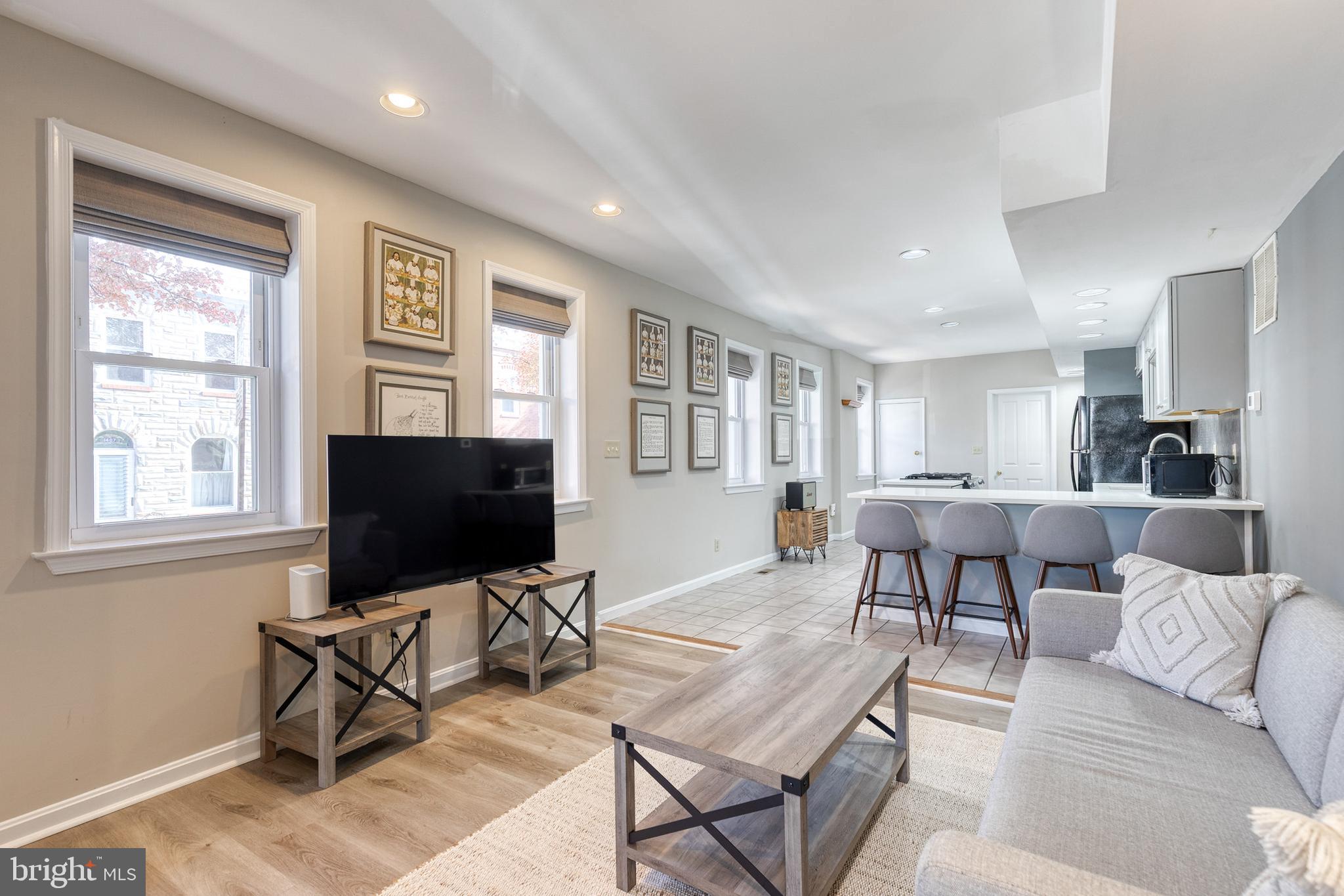 447 E GITTINGS STREET E