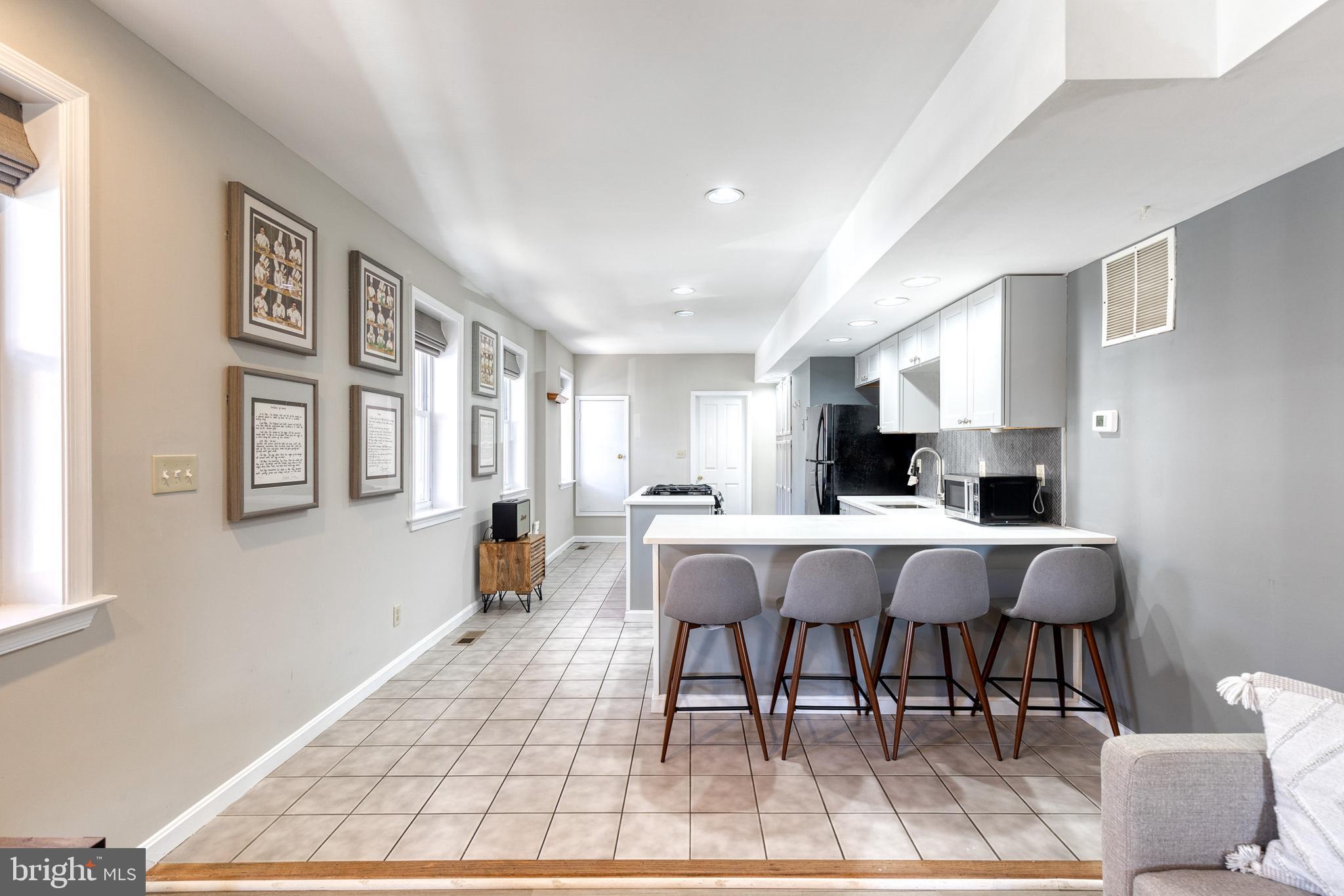 447 E GITTINGS STREET E