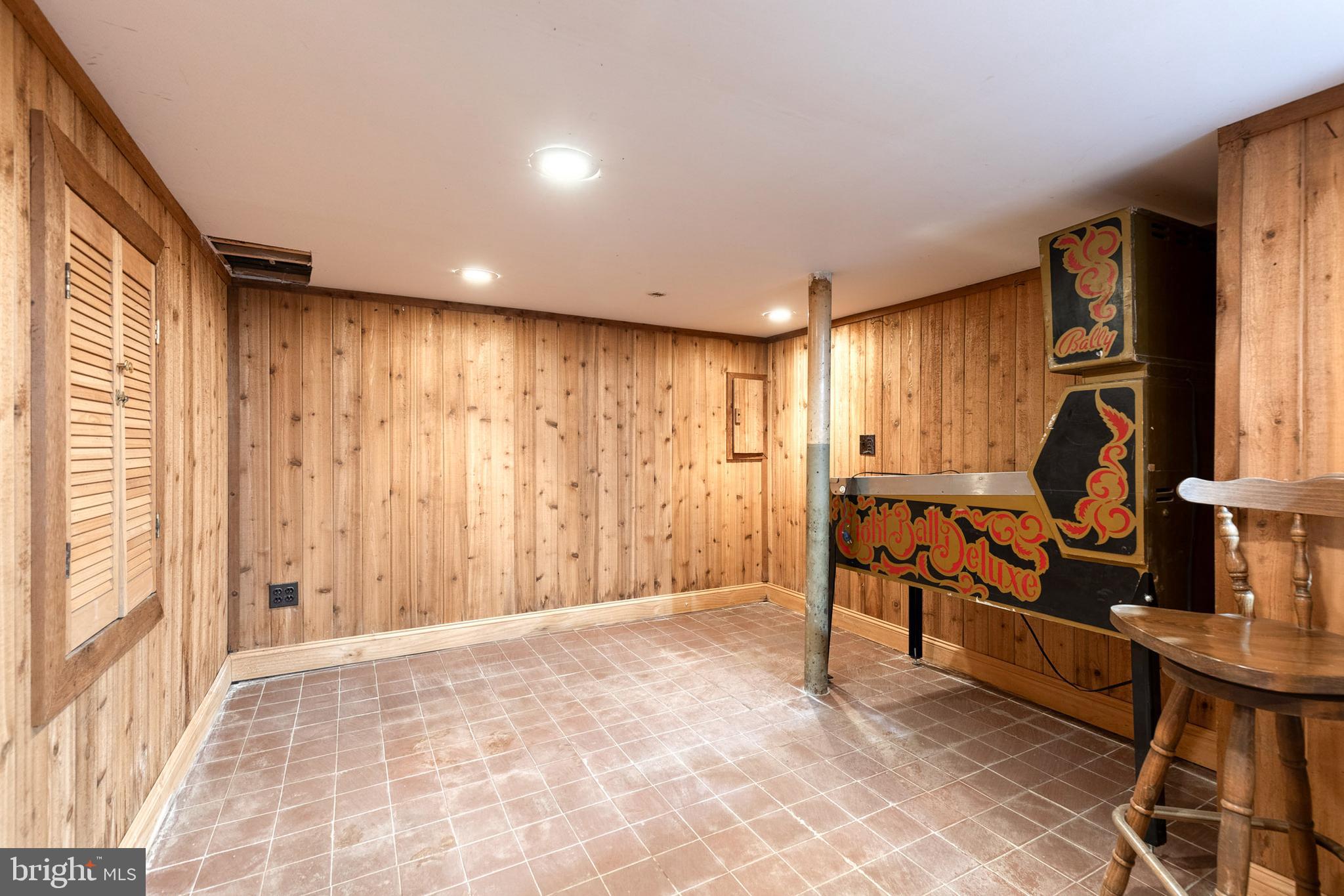 447 E GITTINGS STREET E