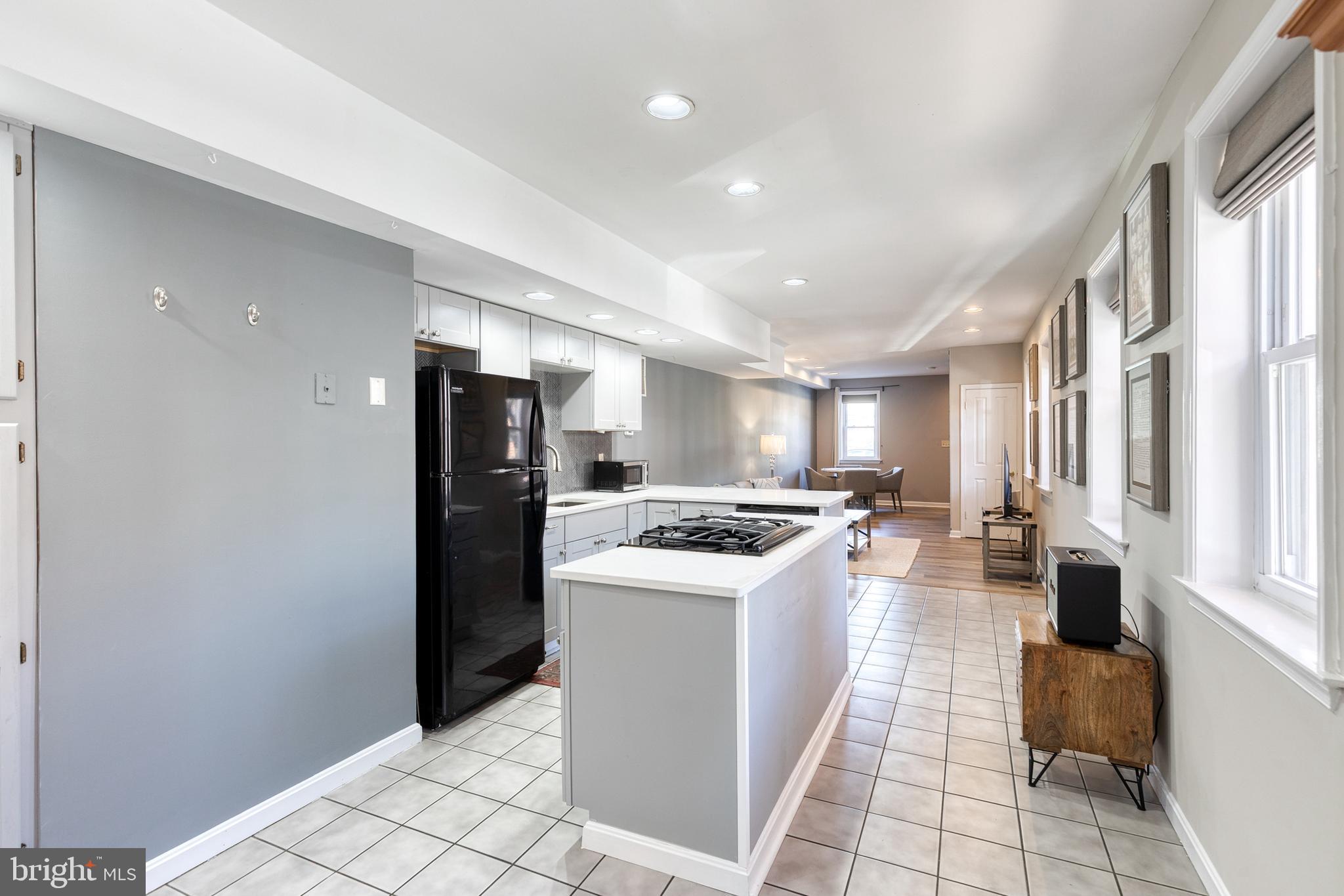 447 E GITTINGS STREET E