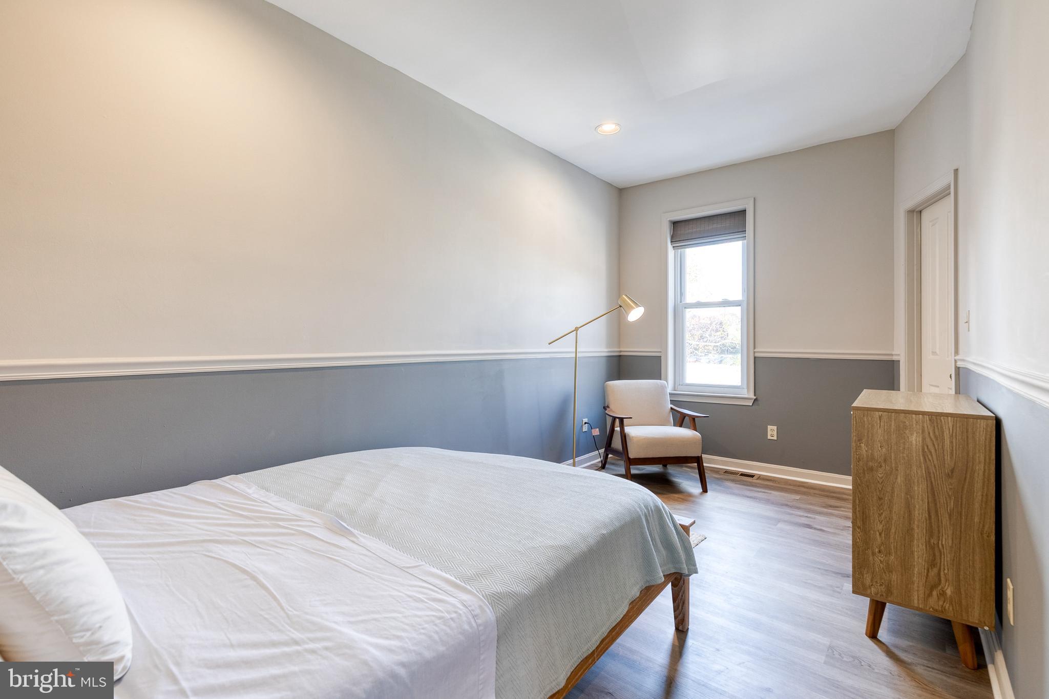 447 E GITTINGS STREET E