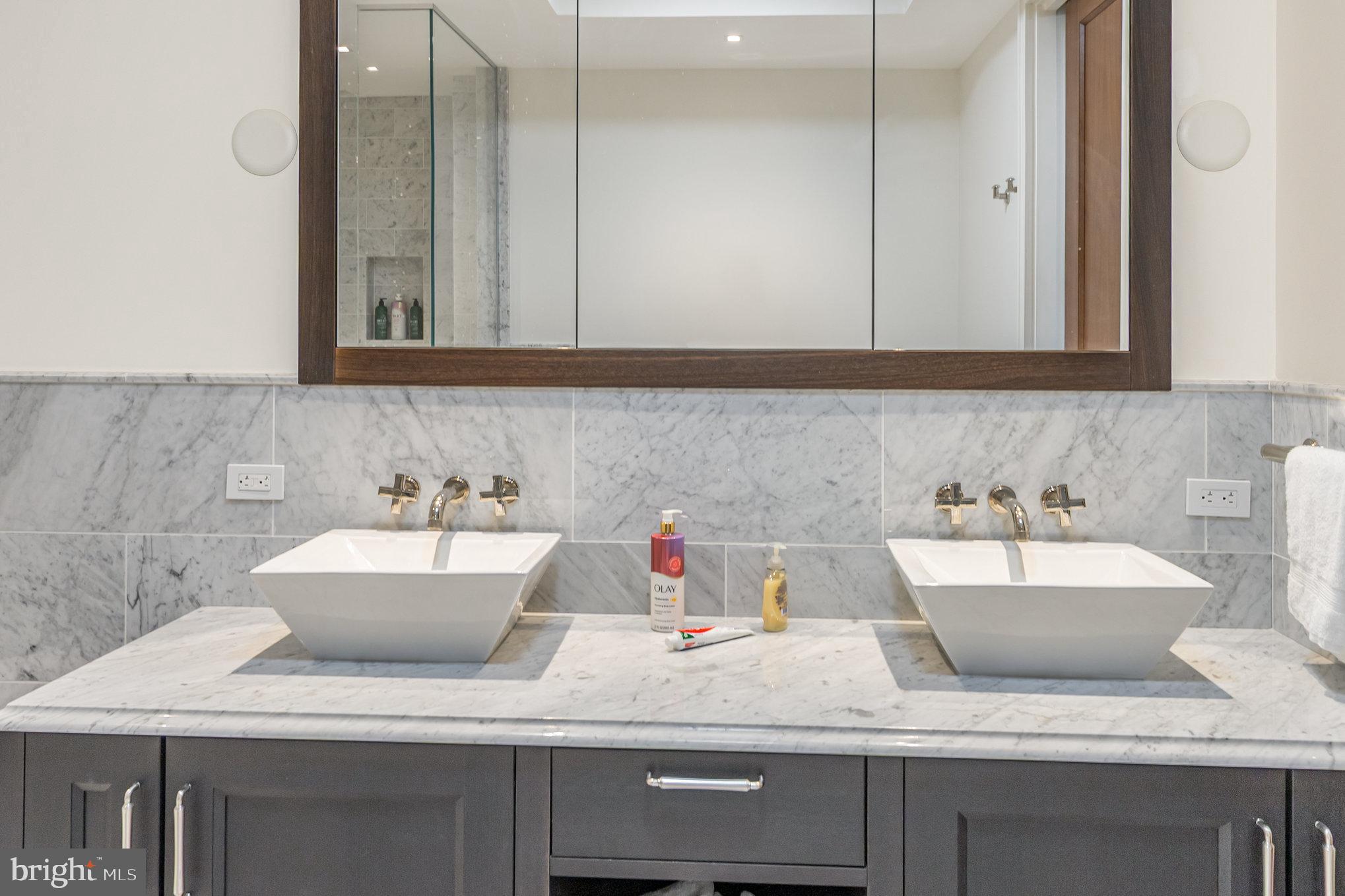 300 INTERNATIONAL DRIVE 2106