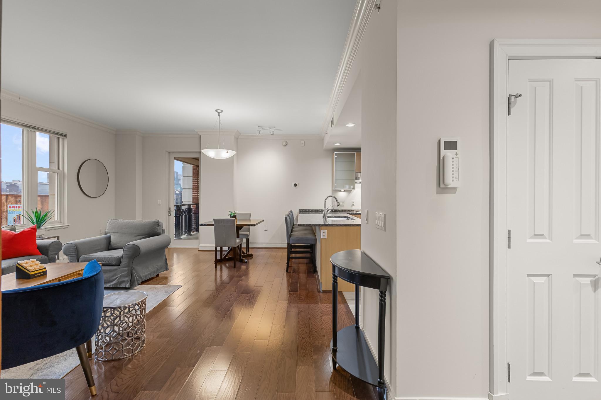 801 KEY HIGHWAY T-65