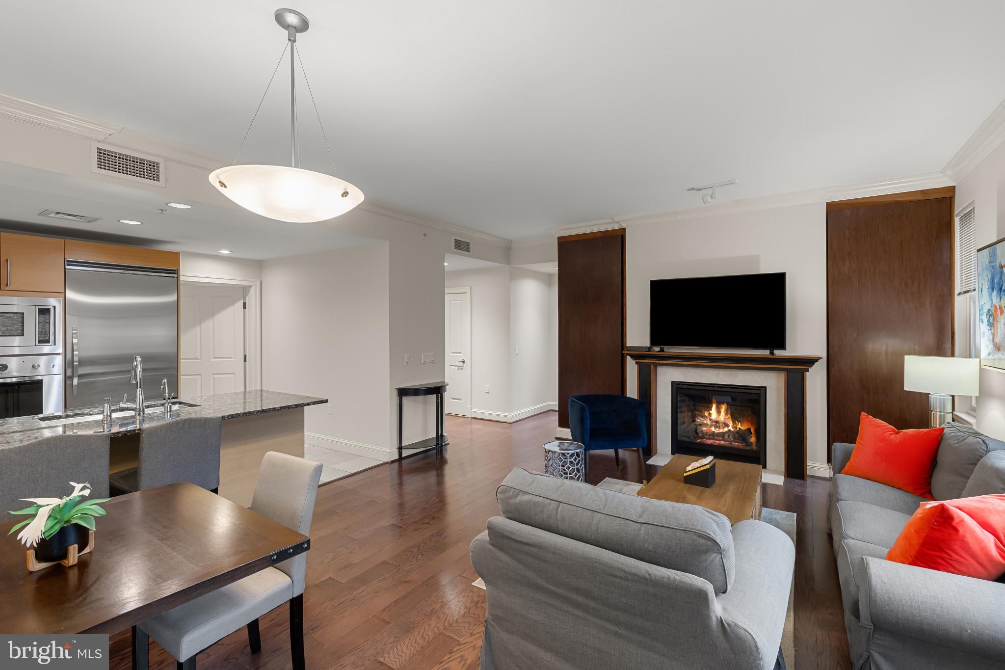 801 KEY HIGHWAY T-65