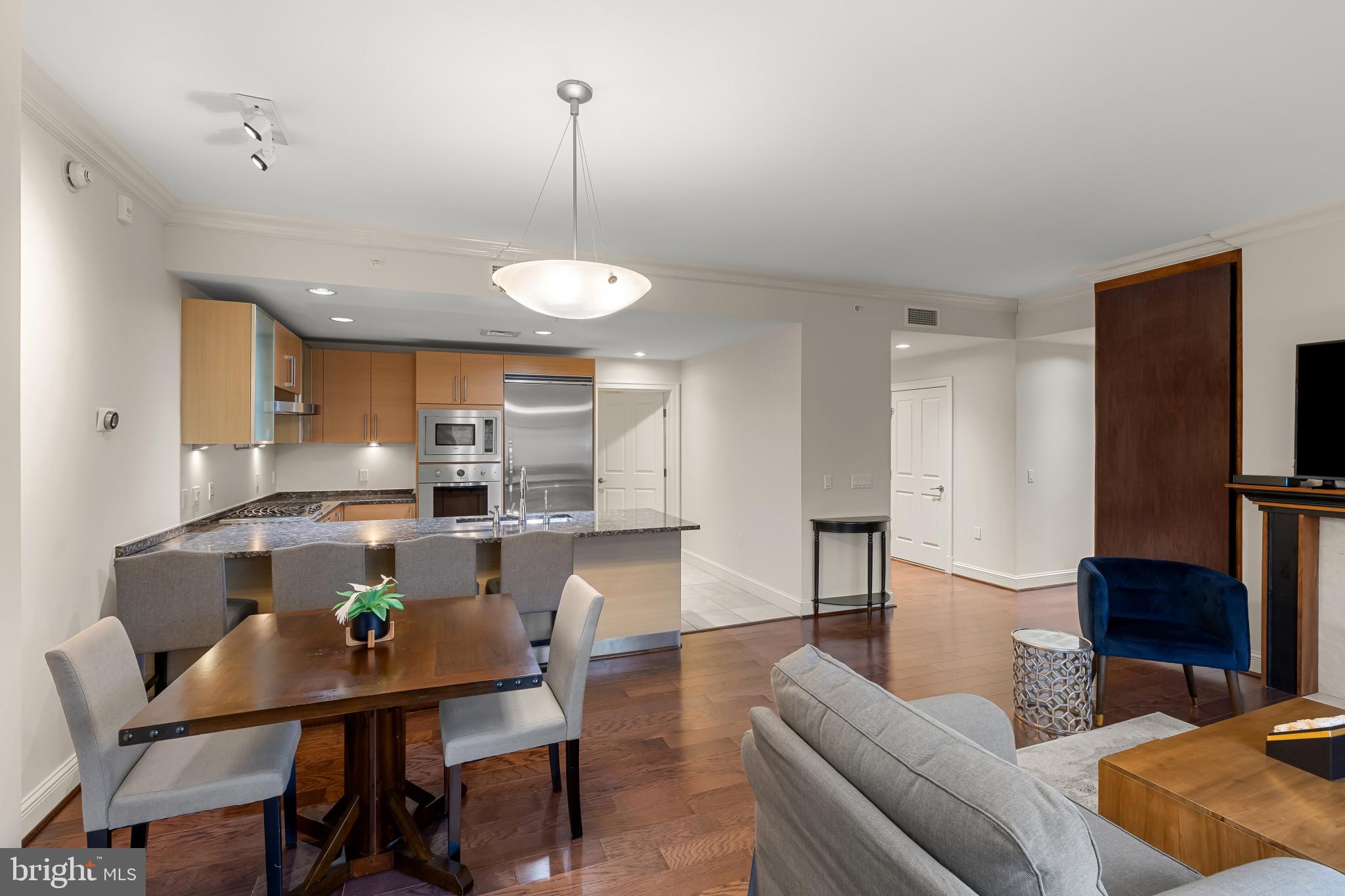 801 KEY HIGHWAY T-65