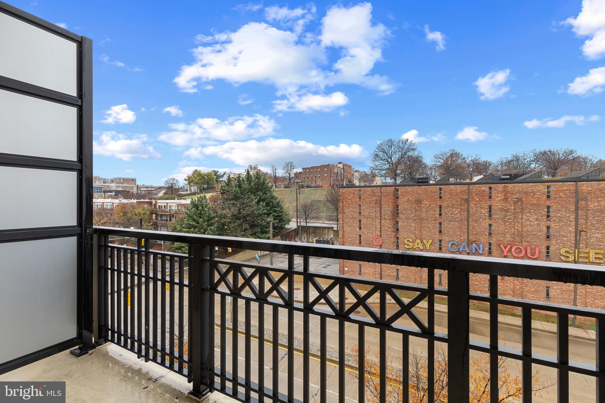 801 KEY HIGHWAY T-65