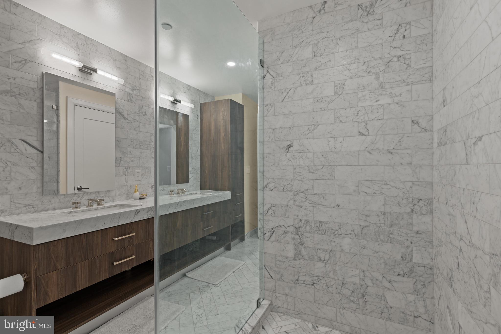 1330 LANCASTER STREET C403