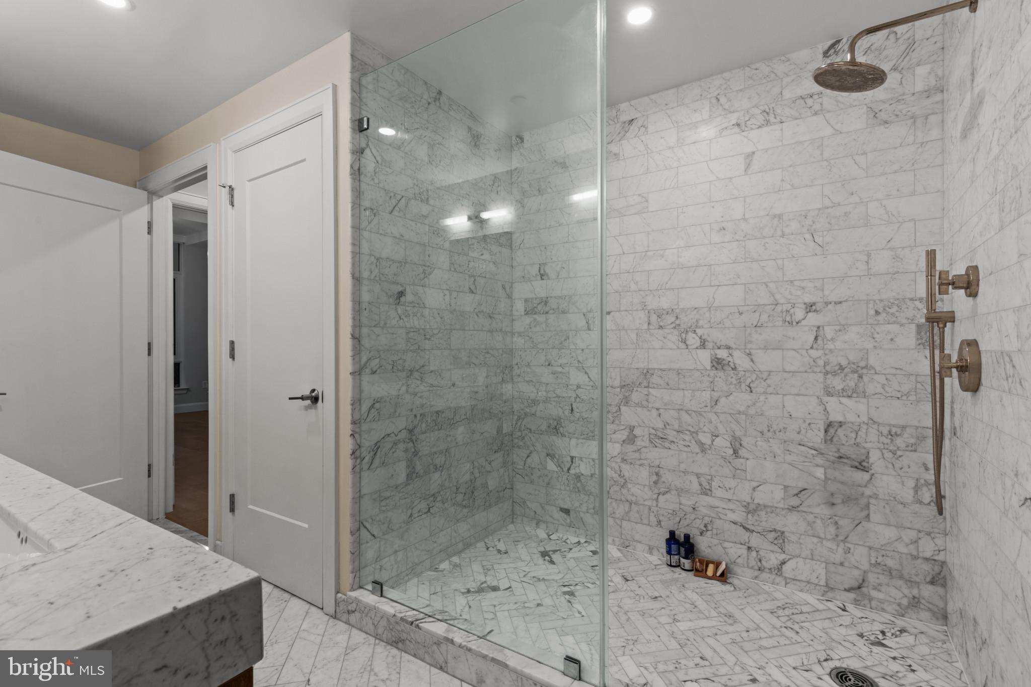 1330 LANCASTER STREET C403