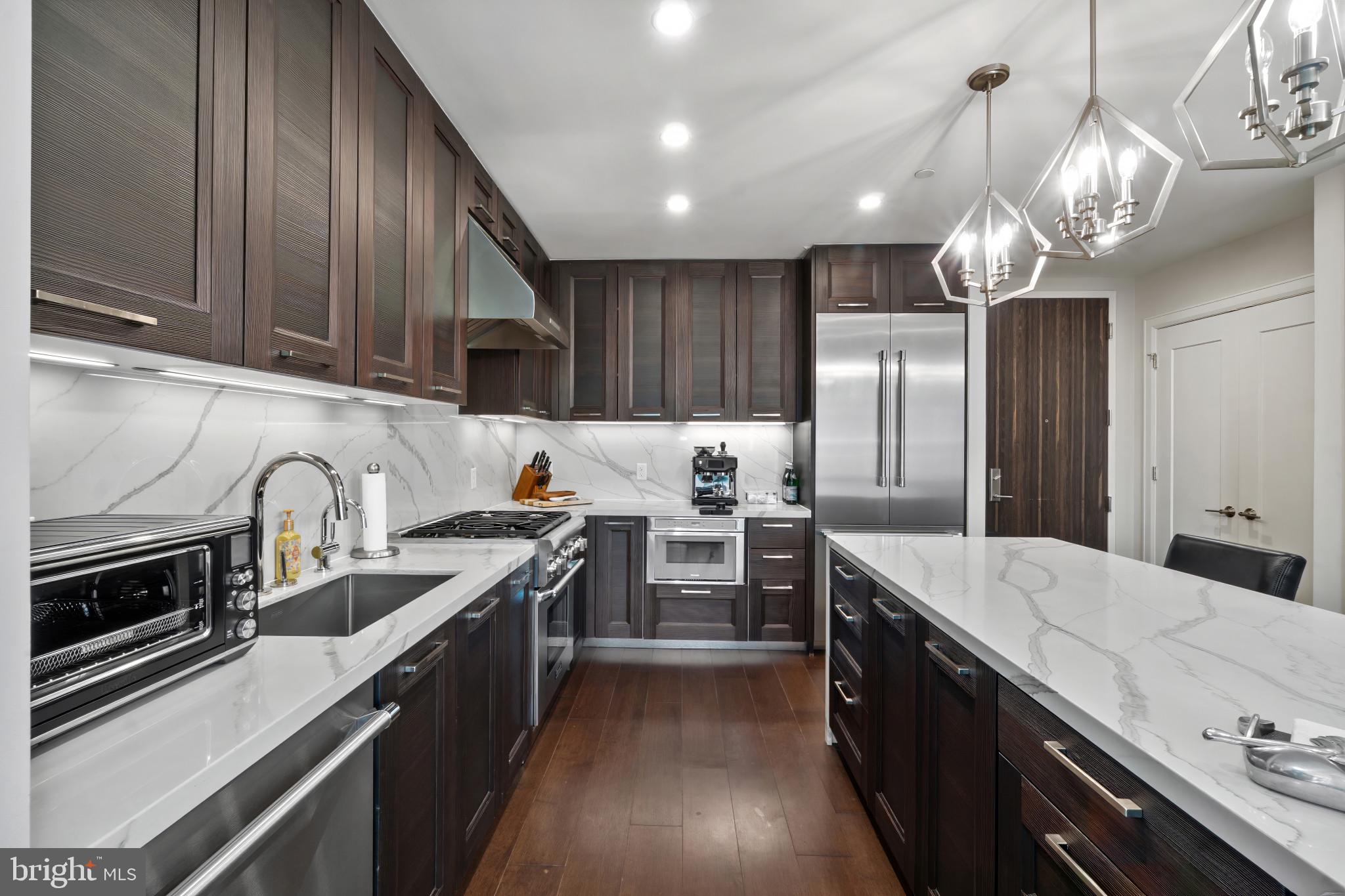 1330 LANCASTER STREET C602