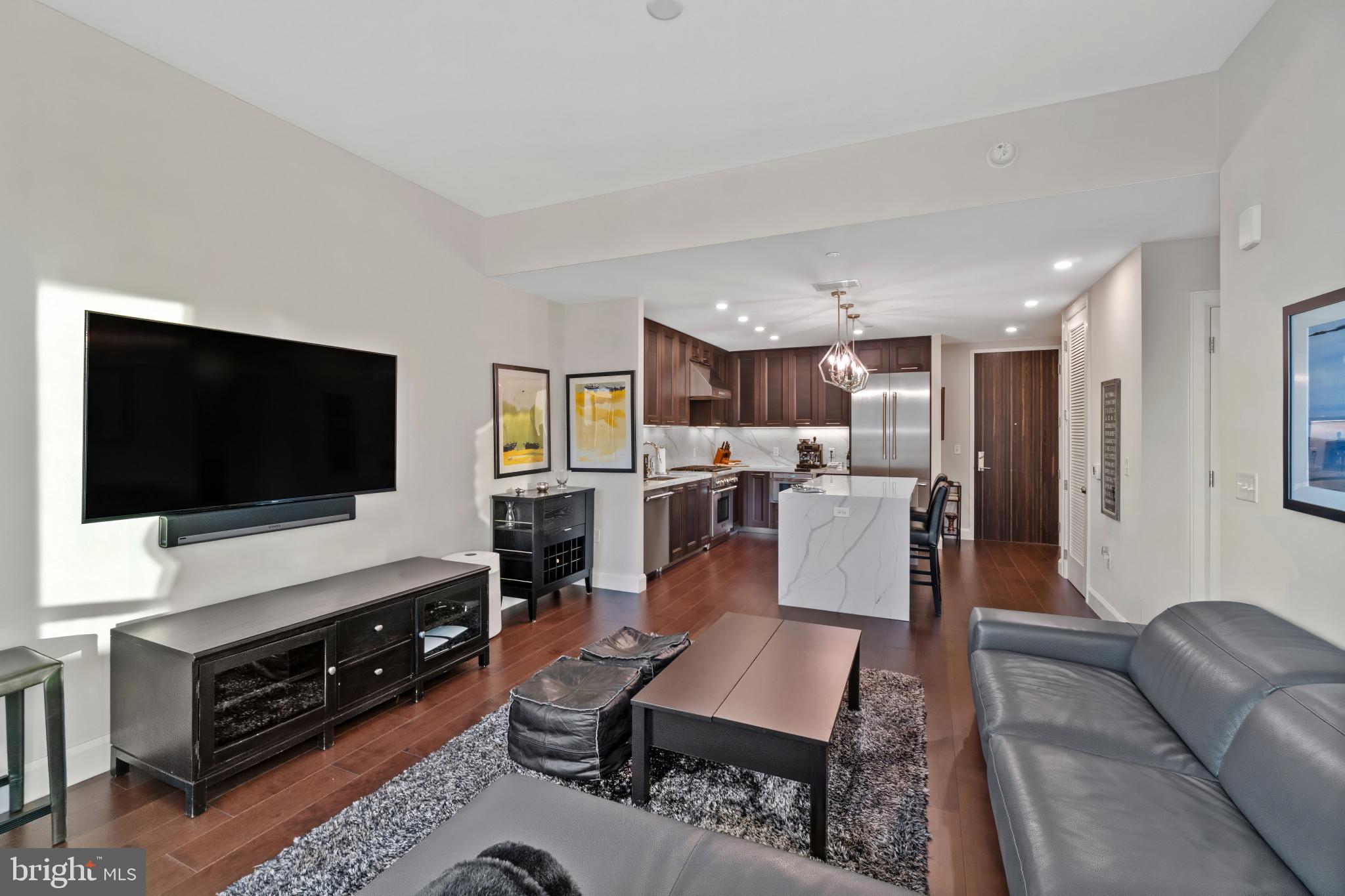 1330 LANCASTER STREET C602