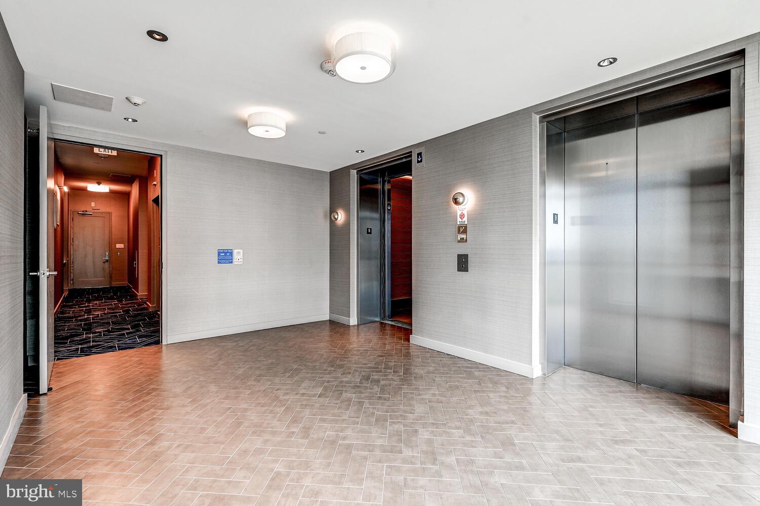 1330 LANCASTER STREET C901