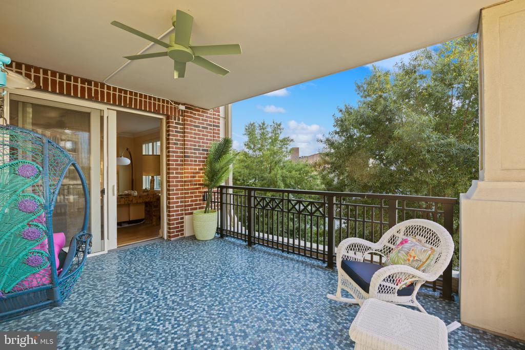 801 KEY HIGHWAY Unit: 336