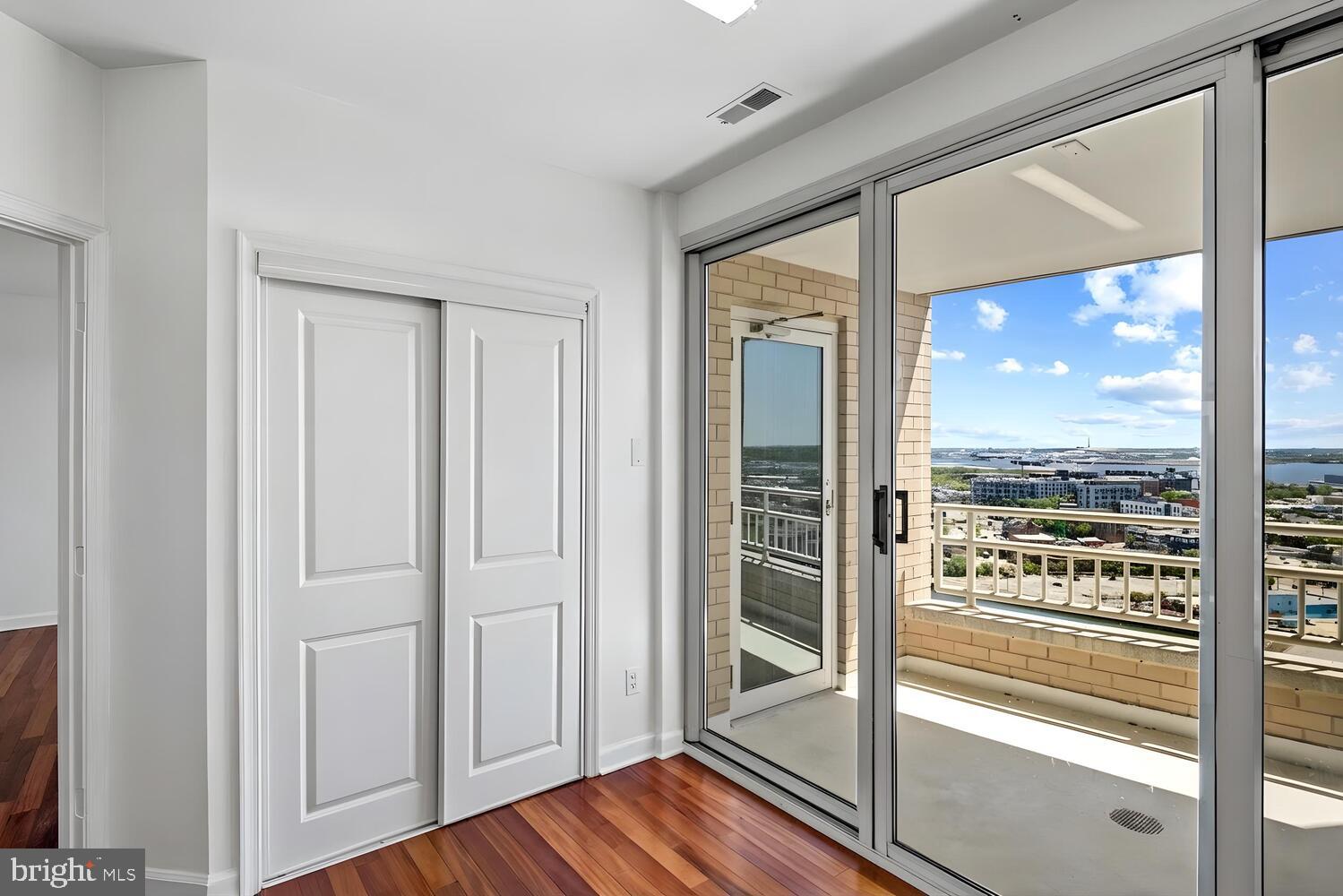 100 HARBORVIEW DRIVE 2108