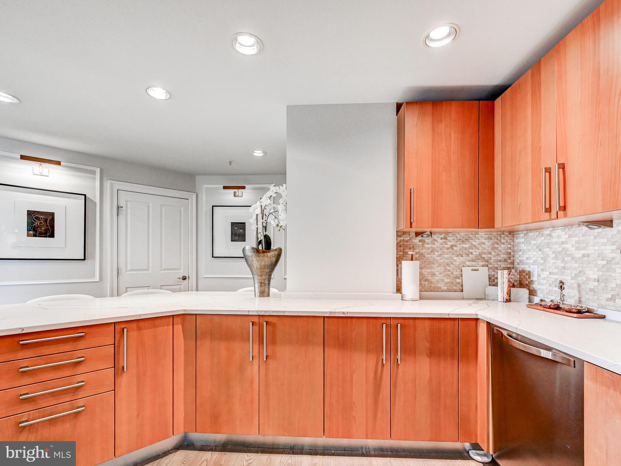 801 KEY HIGHWAY T-13