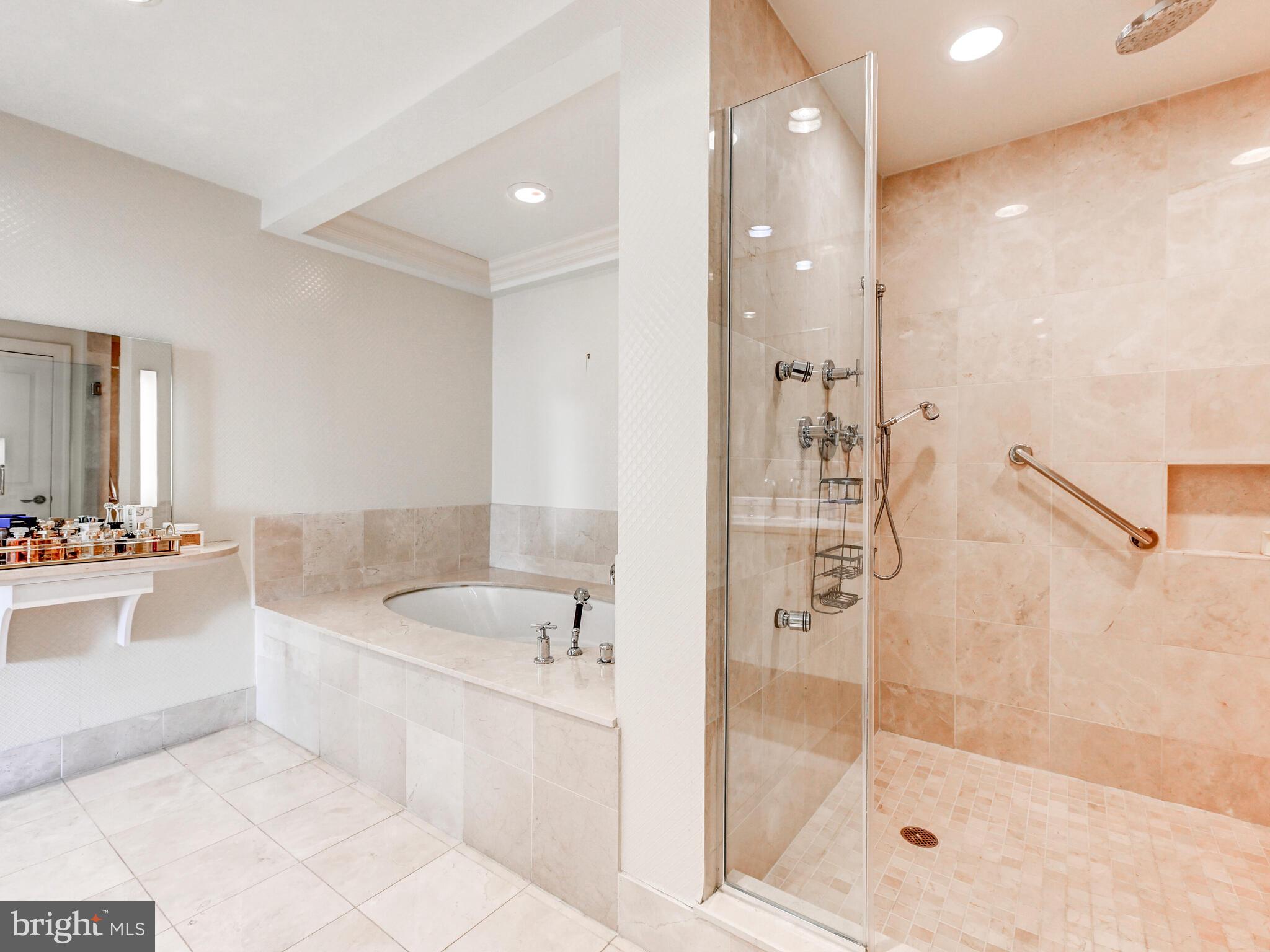 801 KEY HIGHWAY T-13