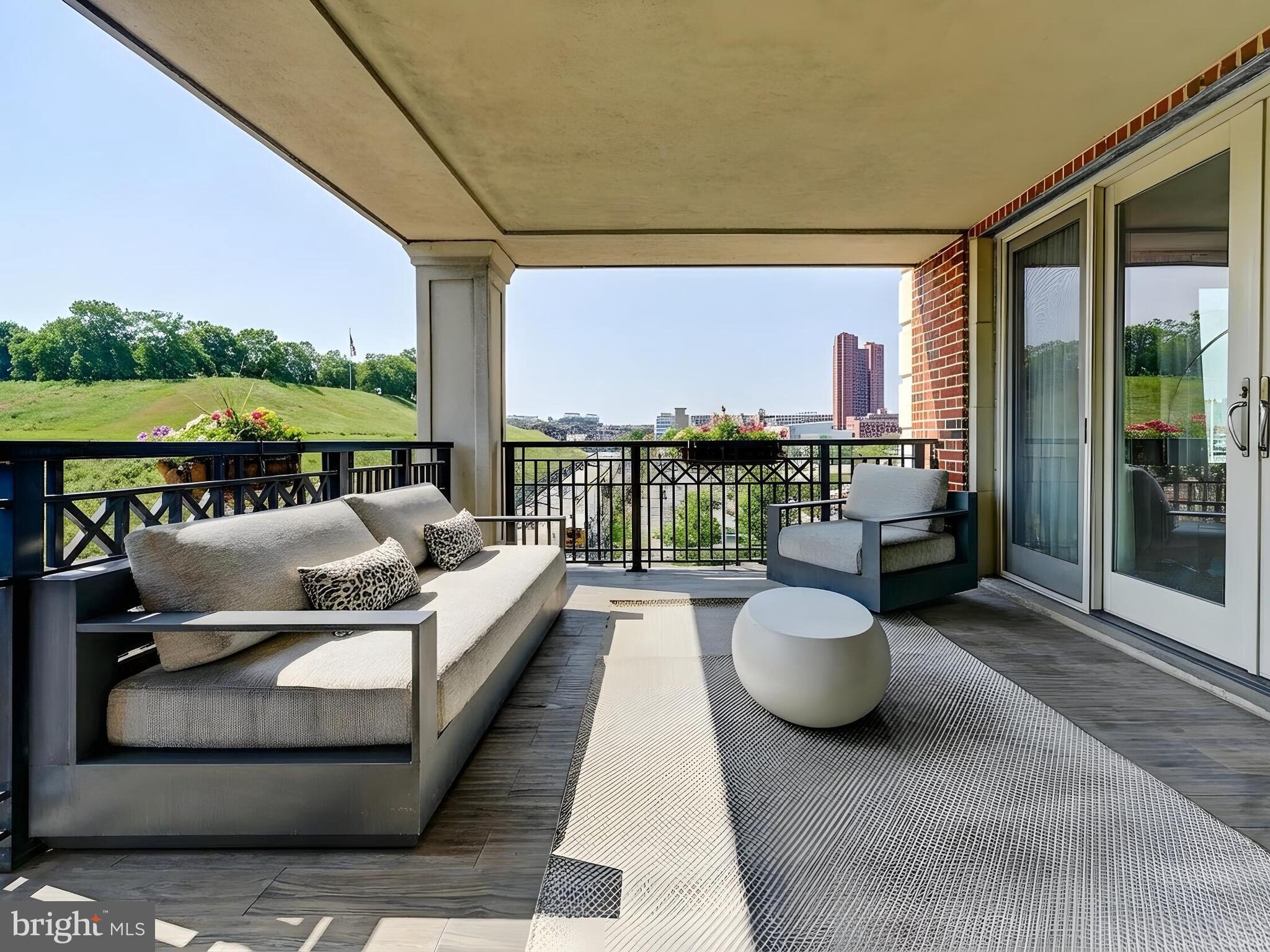 801 KEY HIGHWAY T-13