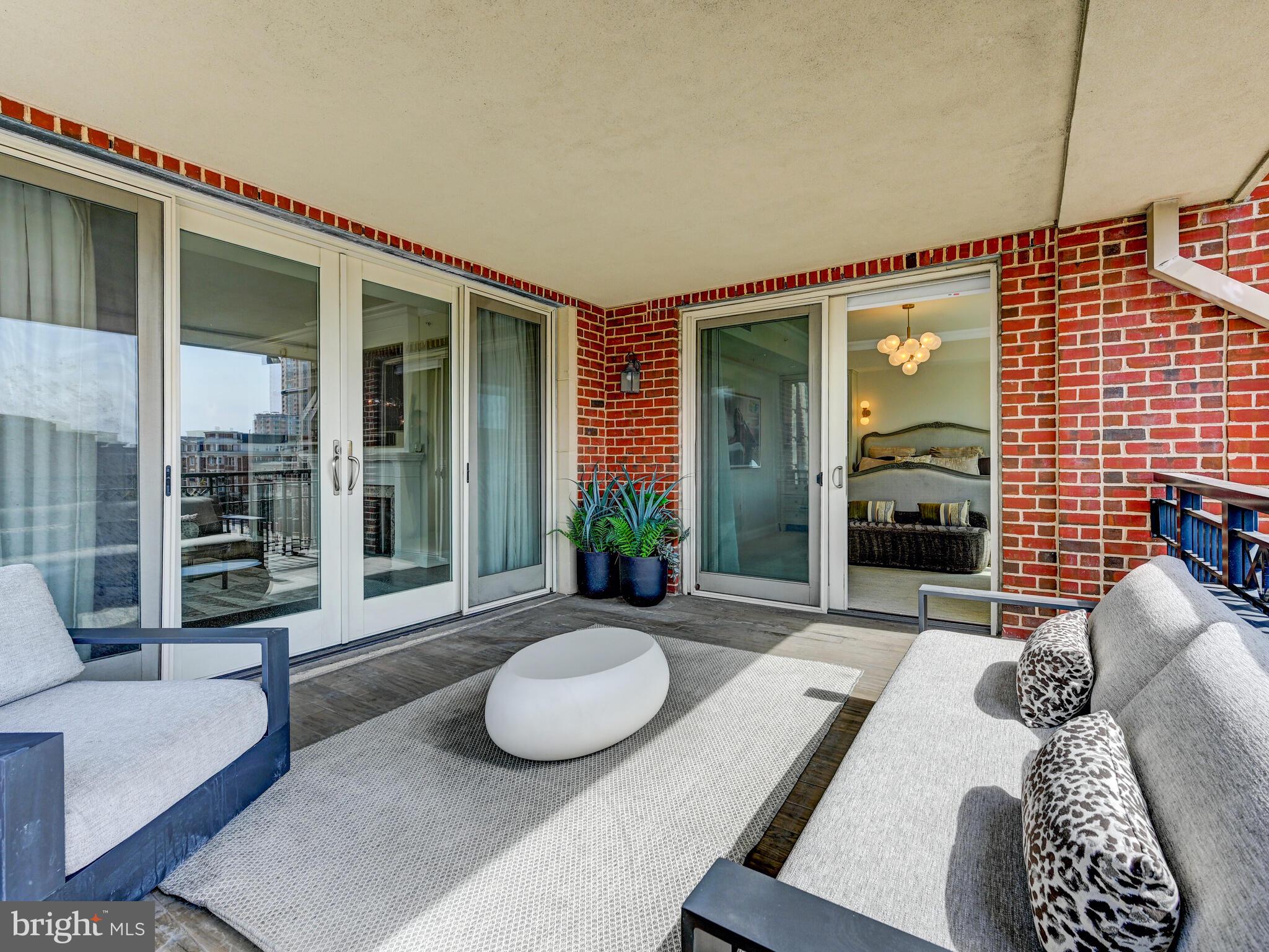 801 KEY HIGHWAY T-13