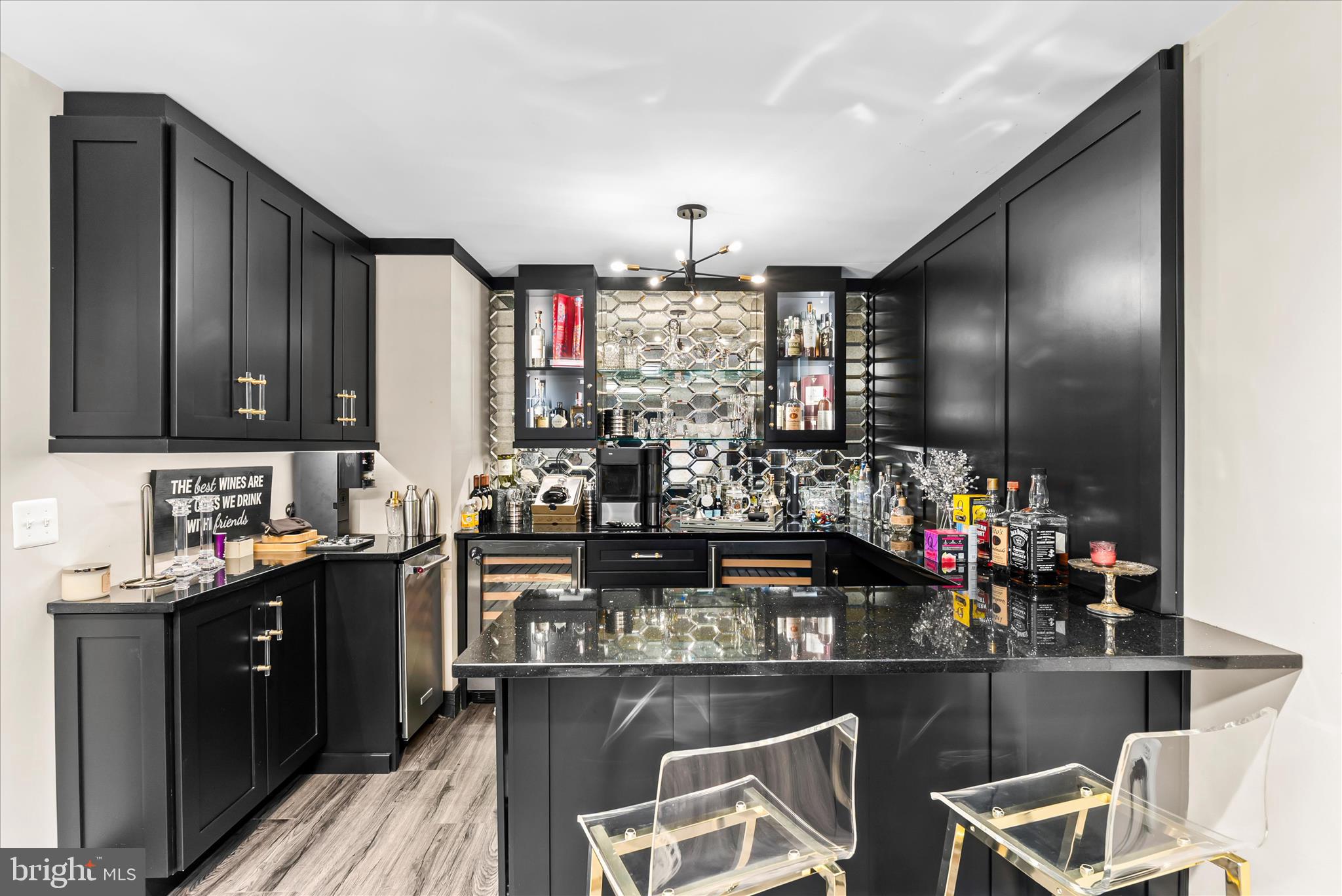 1102 WASHINGTONVILLE DRIVE
