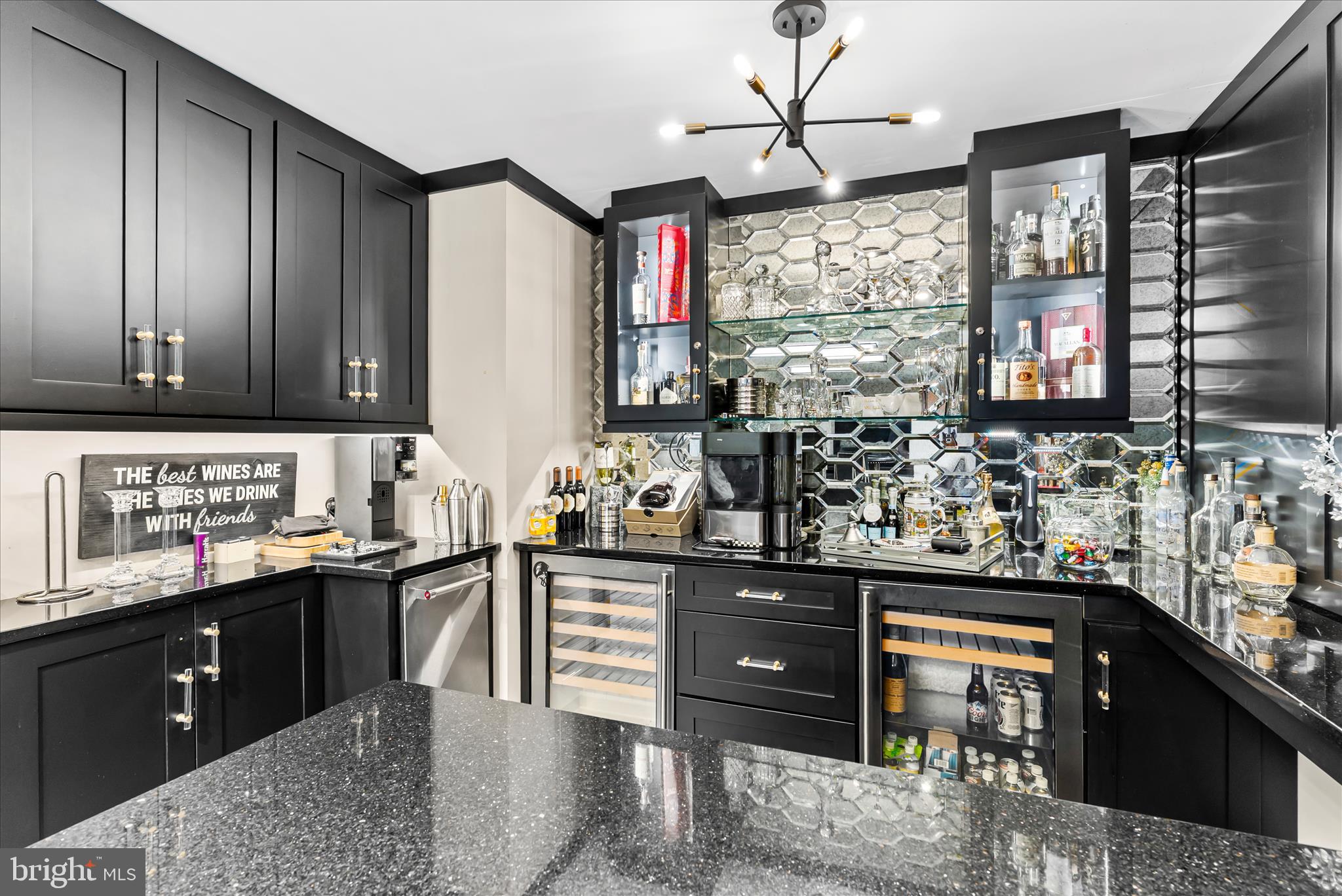 1102 WASHINGTONVILLE DRIVE