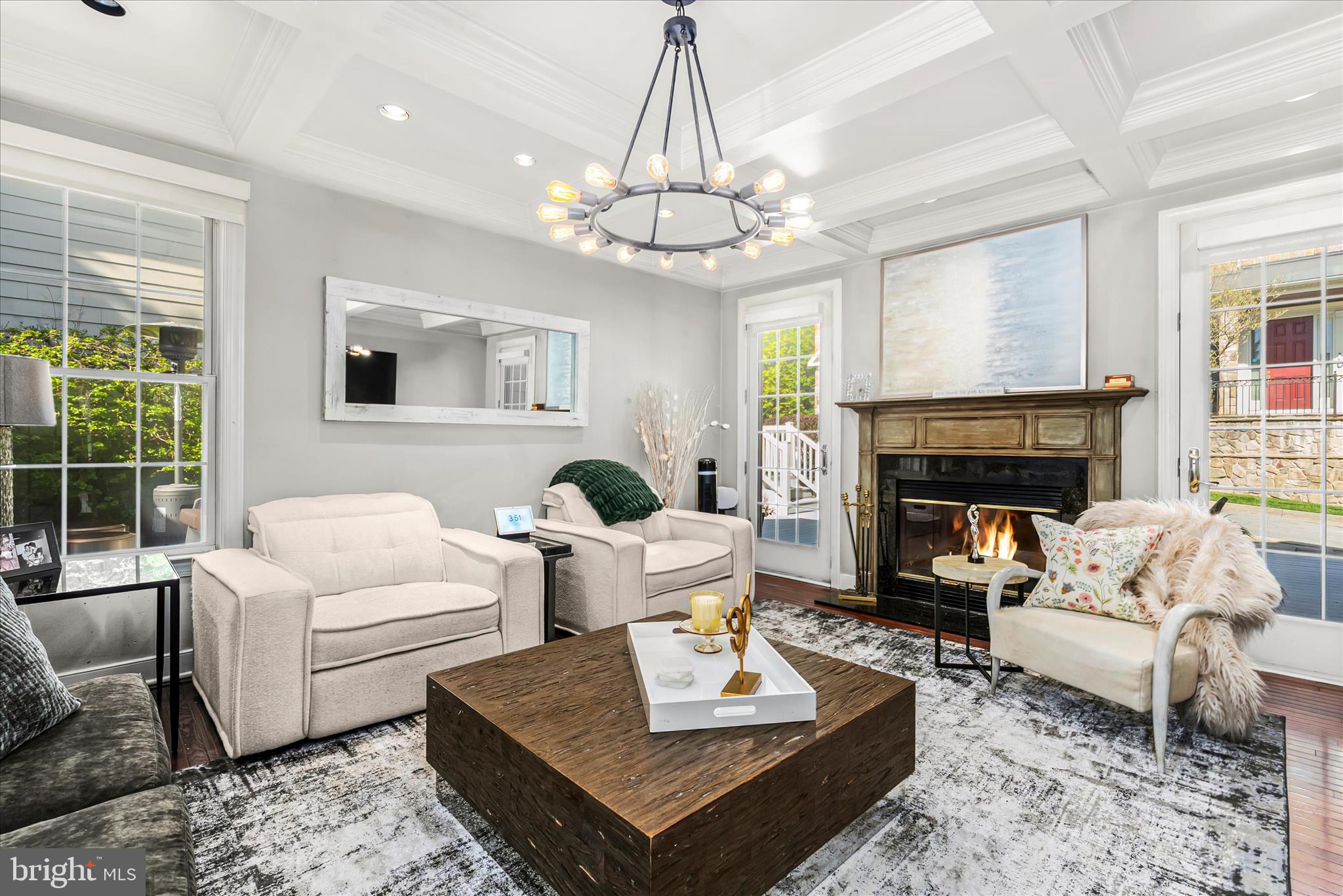 1102 WASHINGTONVILLE DRIVE