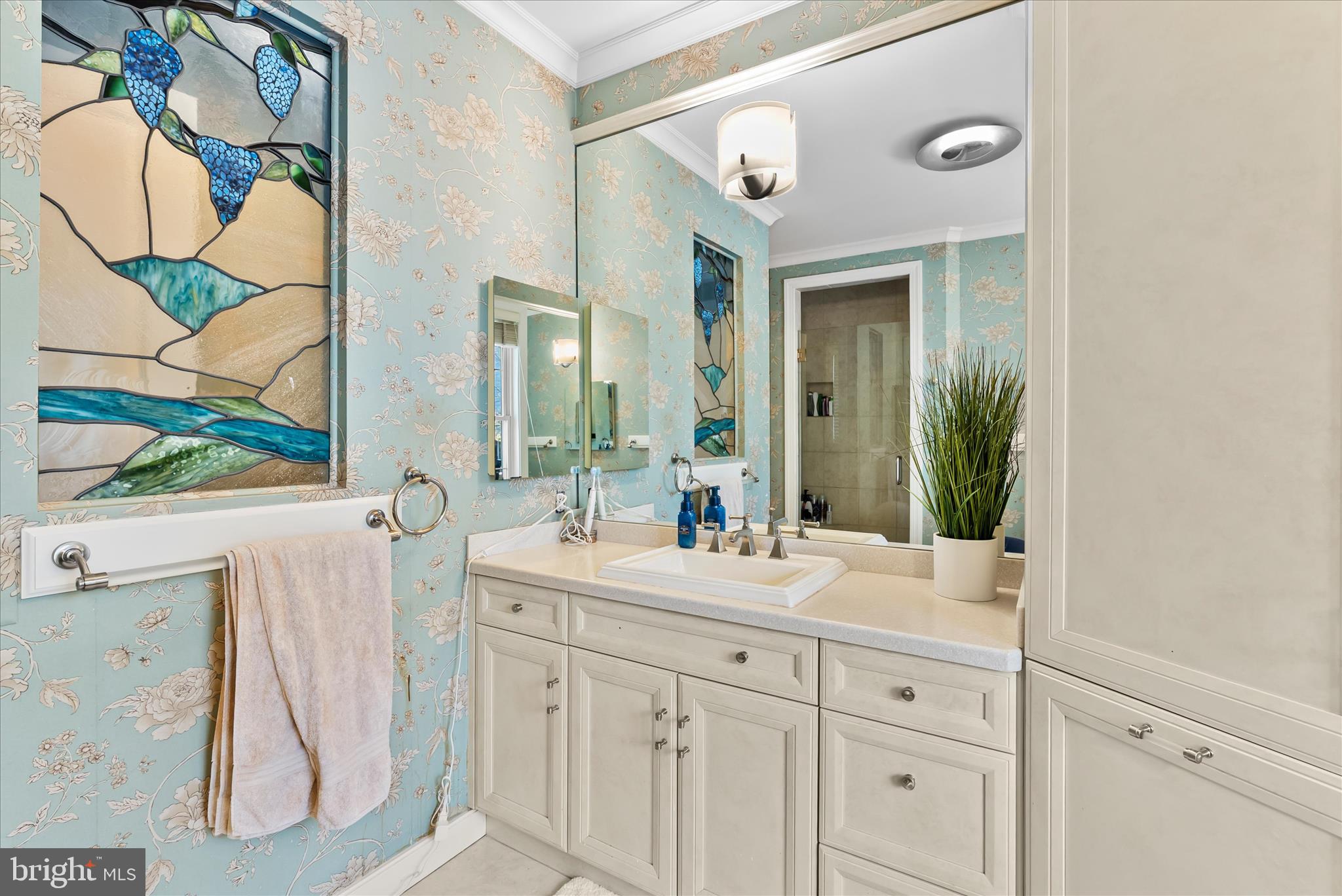 1102 WASHINGTONVILLE DRIVE