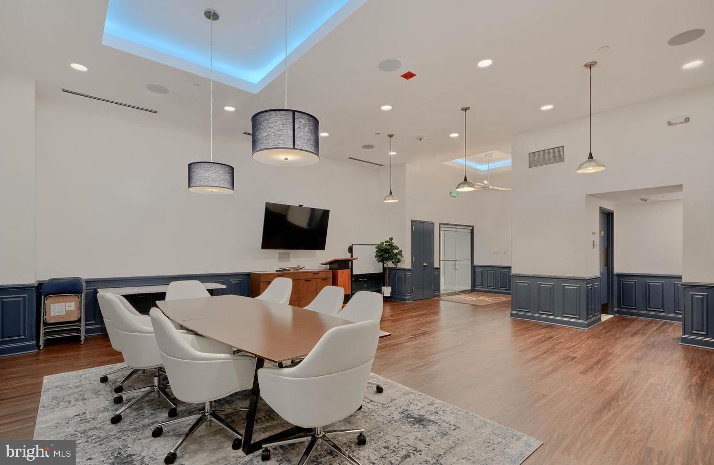 10 E LEE STREET 2402