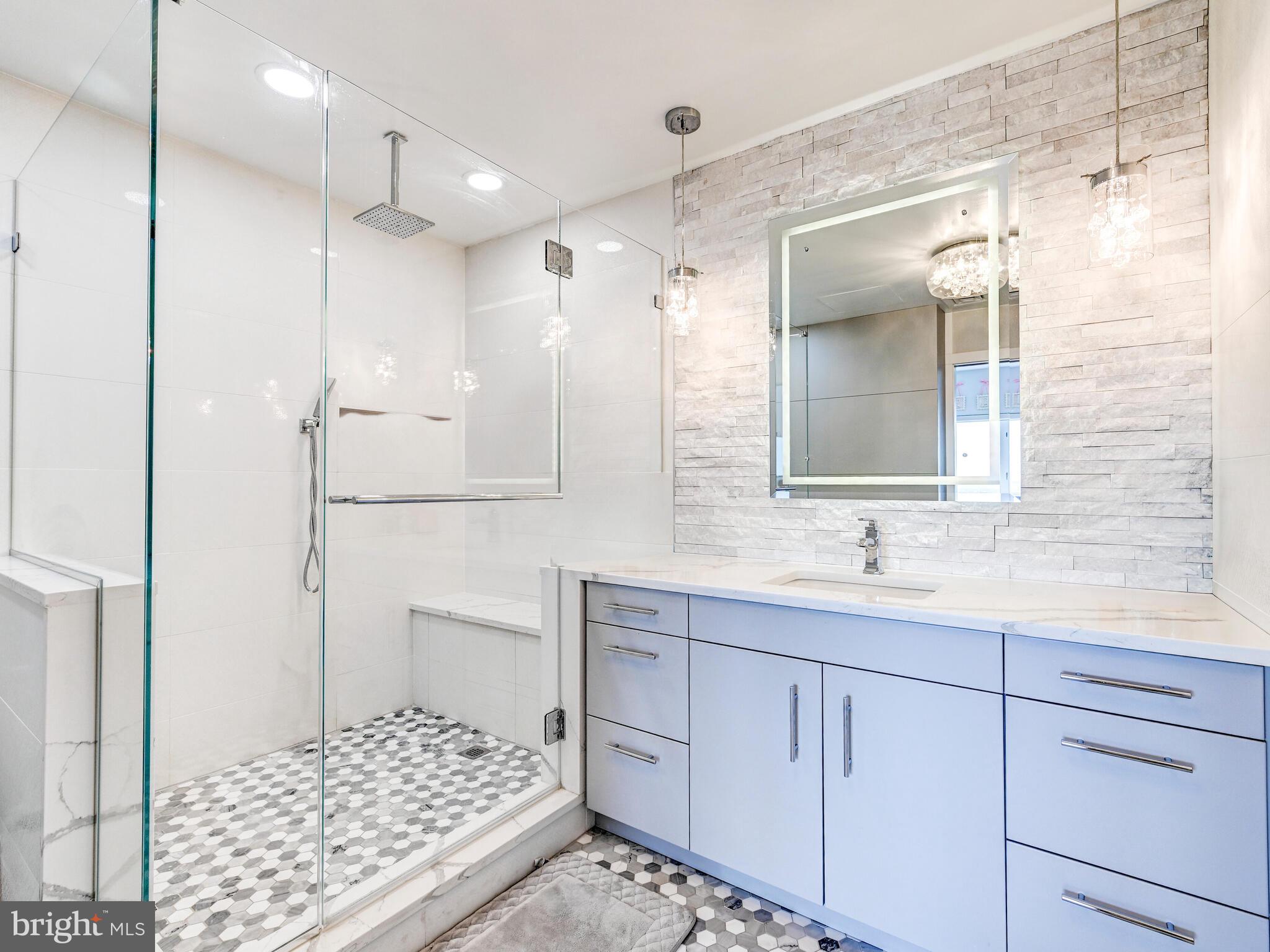 10 E LEE STREET 2402