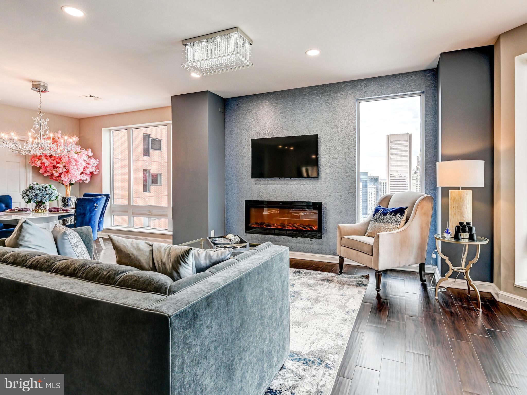 10 E LEE STREET 2402