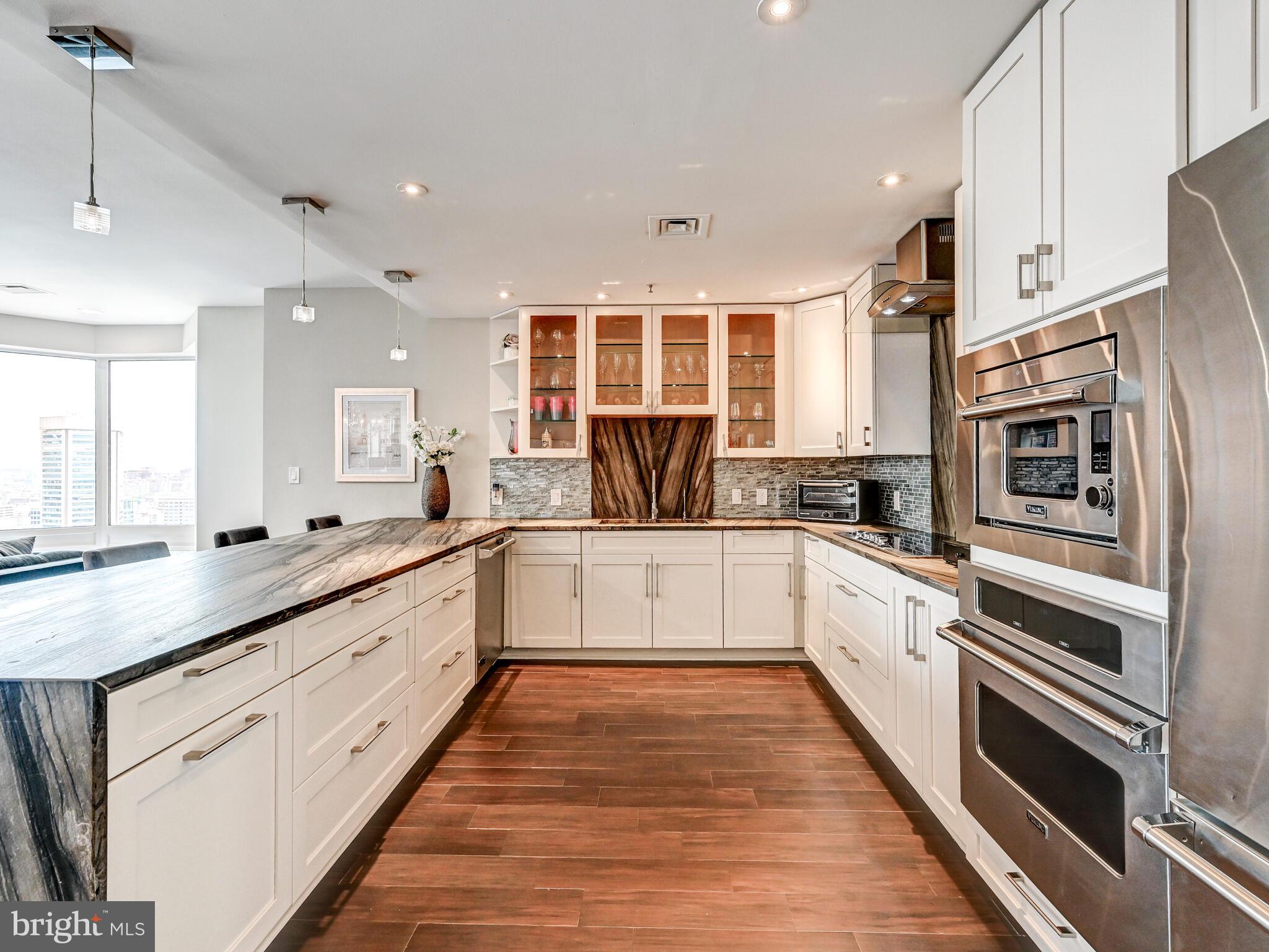 10 E LEE STREET 2402