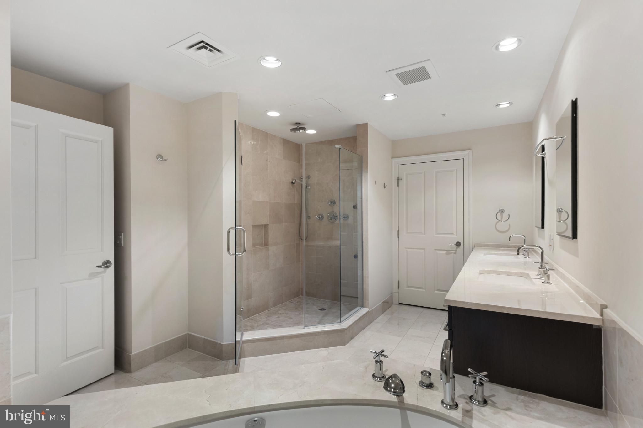 801 KEY HIGHWAY P-70